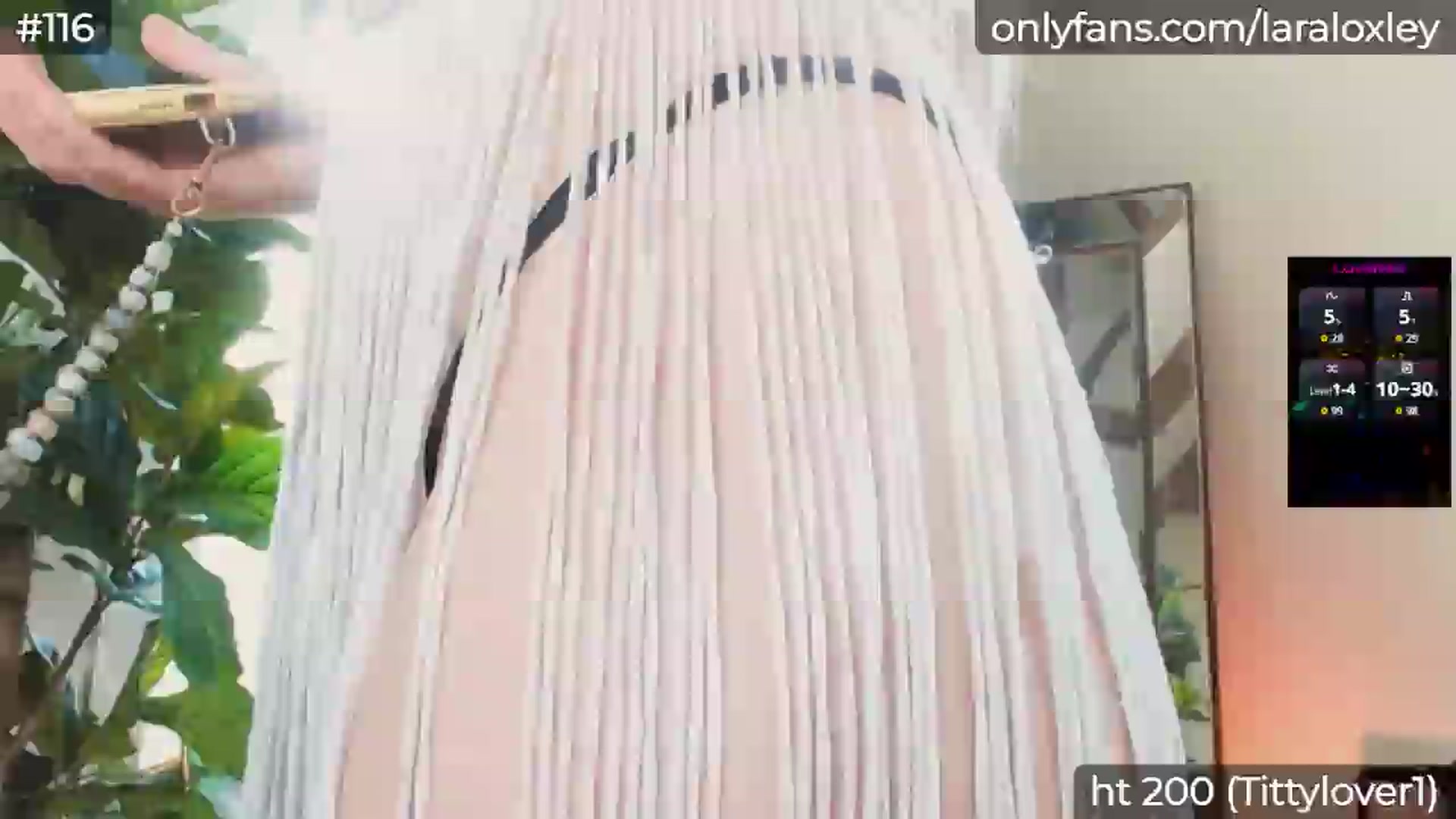 Gallery image thumbnail from LaraLoxley's myfreecams stream on, 07/19/2026, 16:31 image 1 of 20