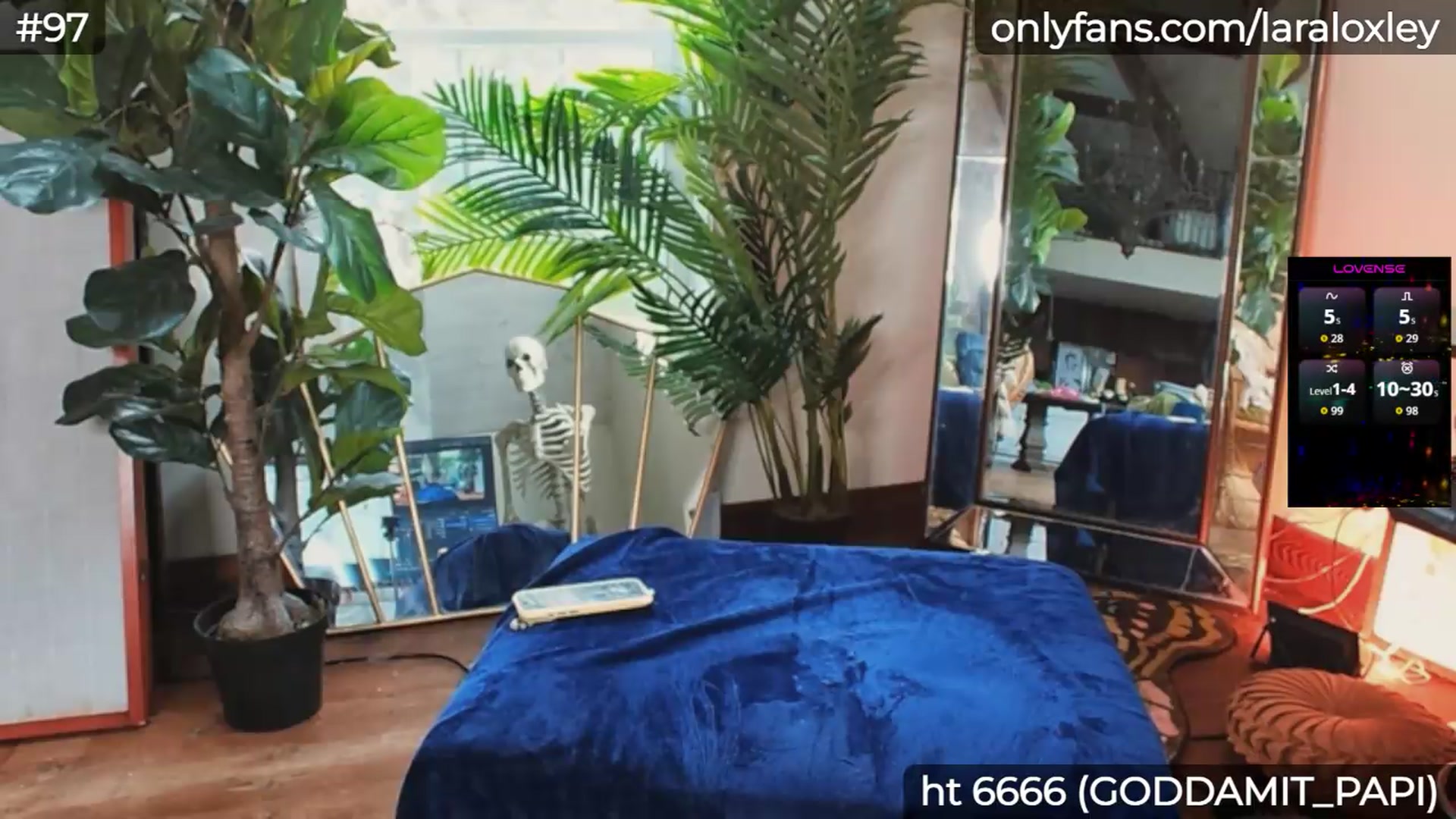 Gallery image thumbnail from LaraLoxley's myfreecams stream on, 07/19/2026, 17:16 image 18 of 20