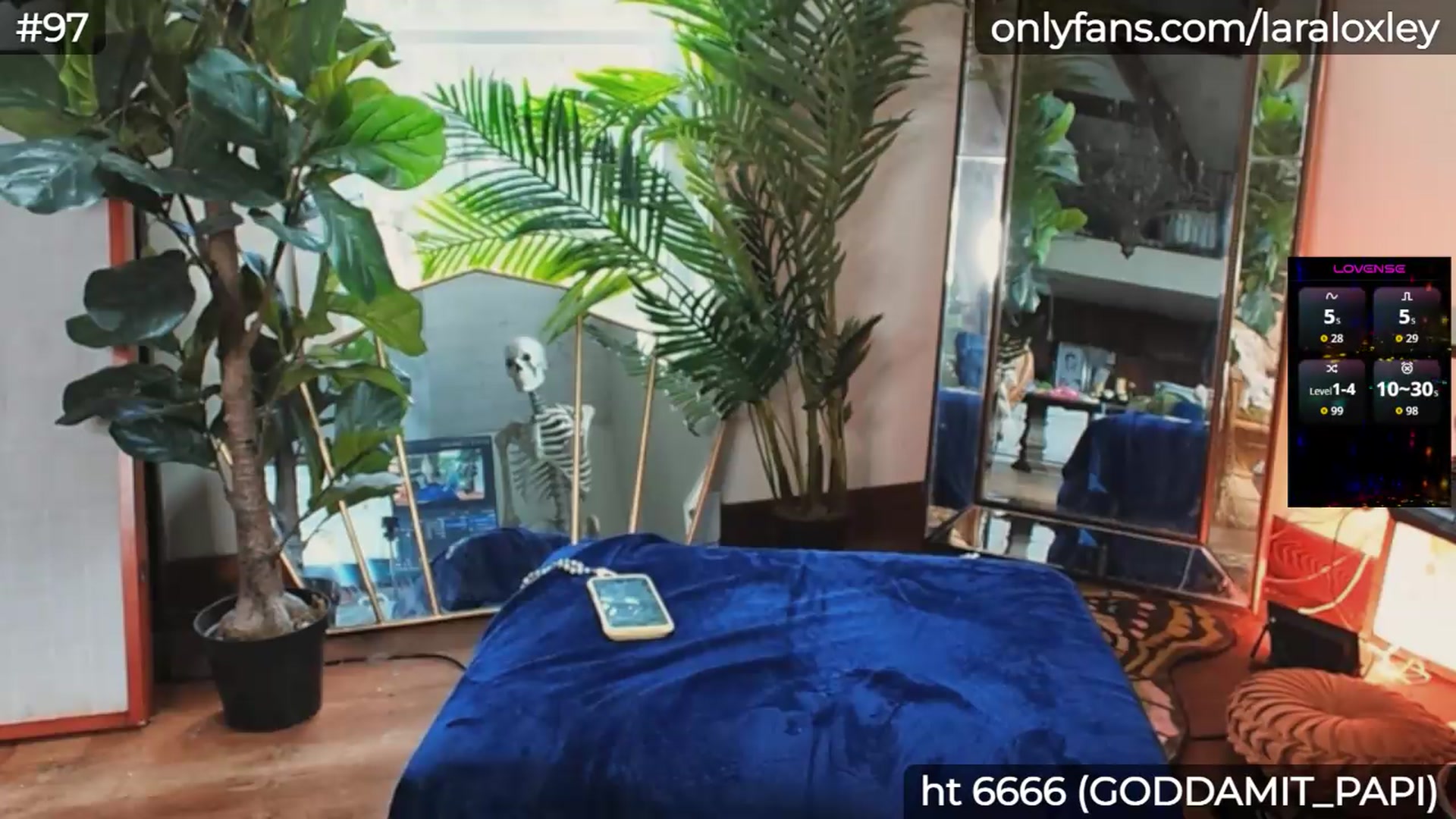 Gallery image thumbnail from LaraLoxley's myfreecams stream on, 07/19/2026, 17:16 image 10 of 20