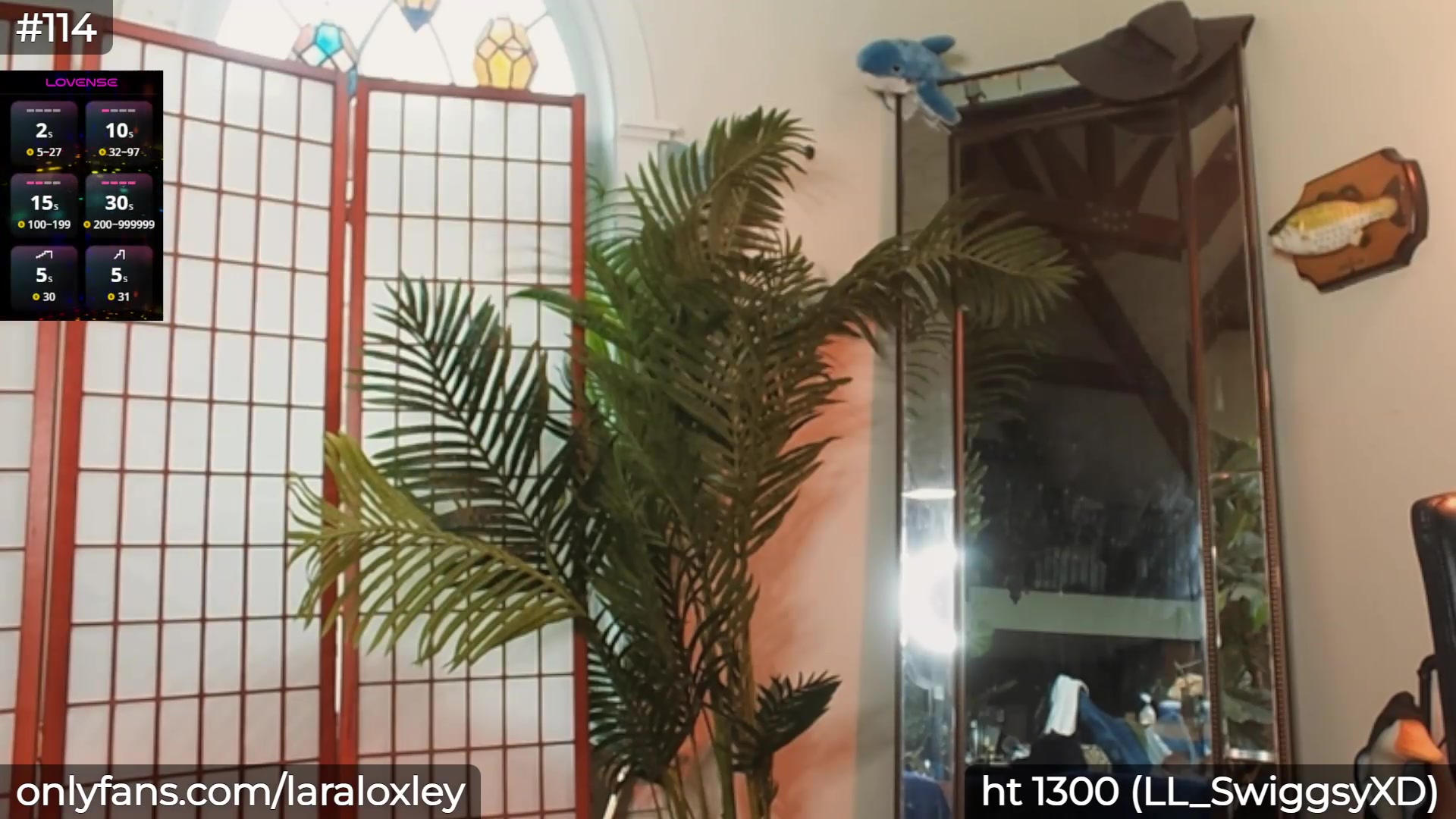 Gallery image thumbnail from LaraLoxley's myfreecams stream on, 08/27/2026, 19:01 image 11 of 20