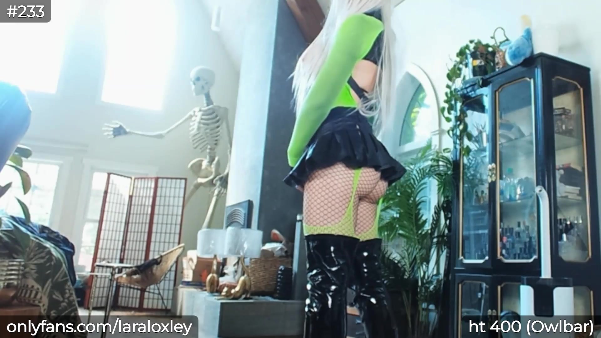 Gallery image thumbnail from LaraLoxley's myfreecams stream on, 09/03/2026, 18:00 image 16 of 20