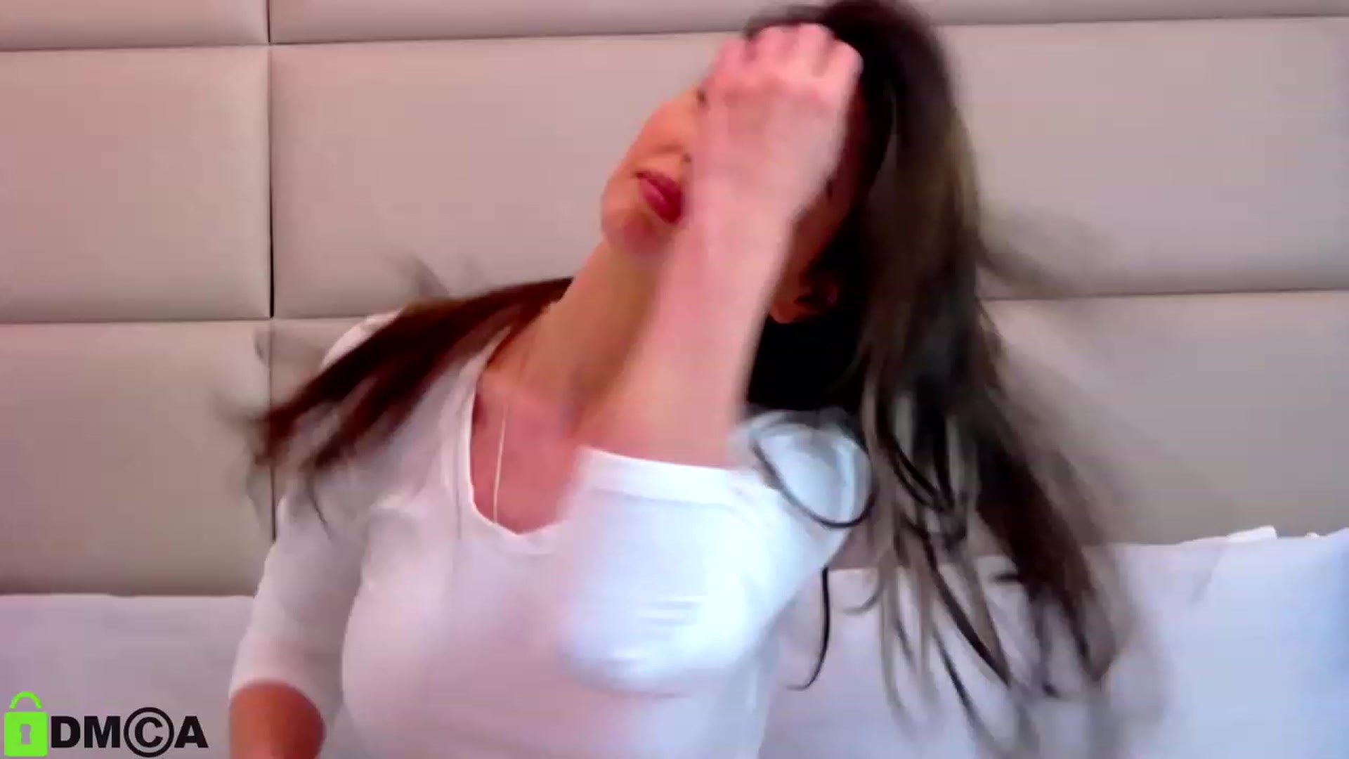 Gallery image thumbnail from LaraMaddison's myfreecams stream on, 07/04/2023, 19:02 image 5 of 20