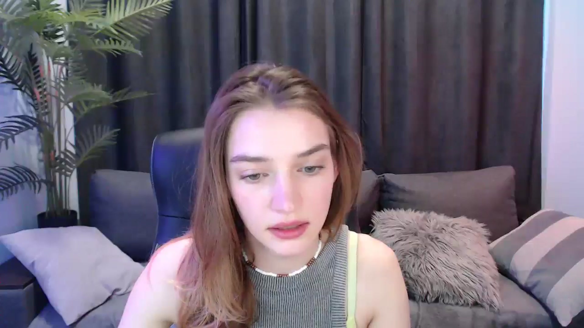 Gallery image thumbnail from LaraMinx's myfreecams stream on, 04/18/2026, 11:02 image 3 of 20
