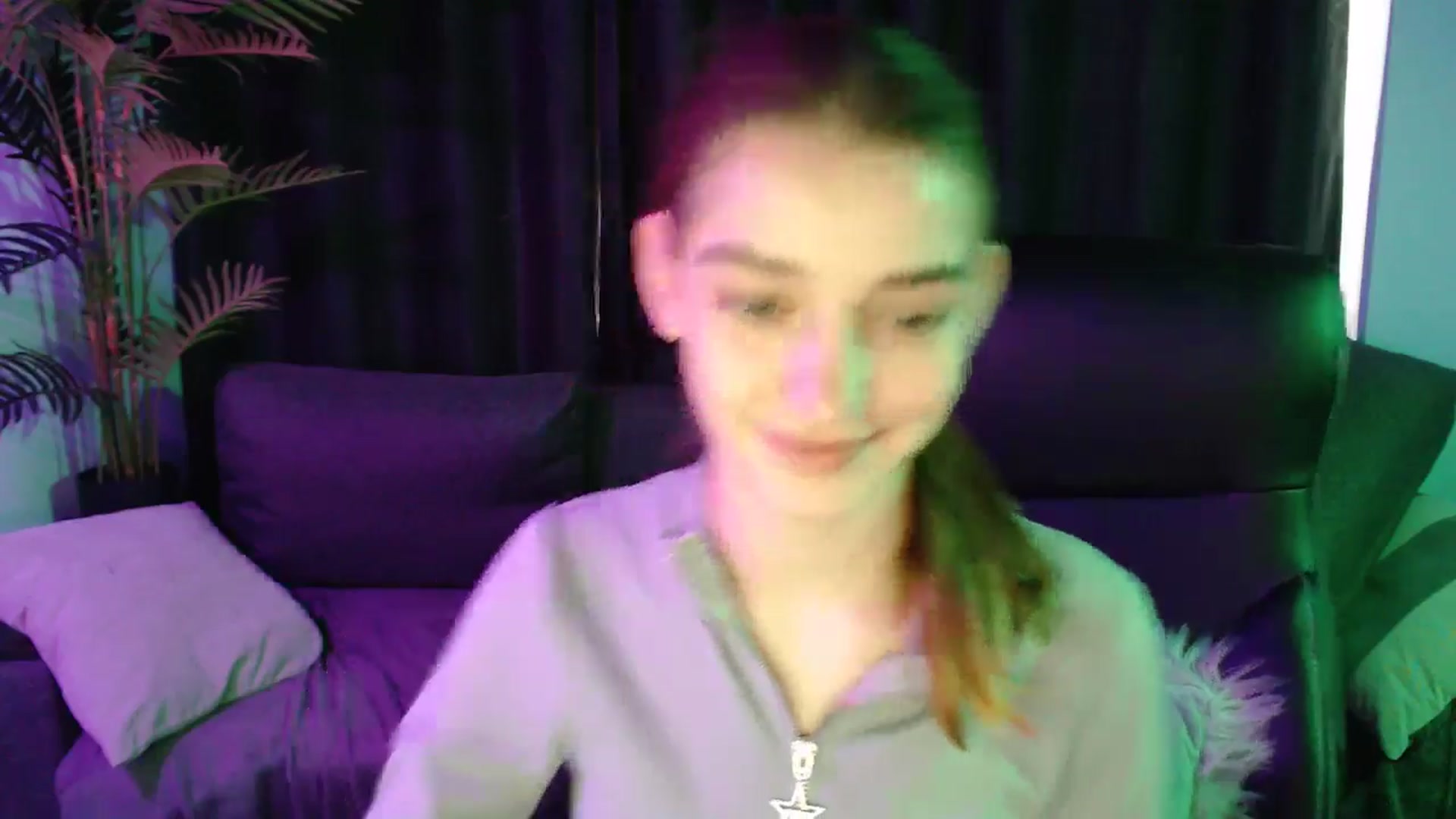 Gallery image thumbnail from LaraMinx's myfreecams stream on, 04/22/2026, 12:28 image 19 of 20