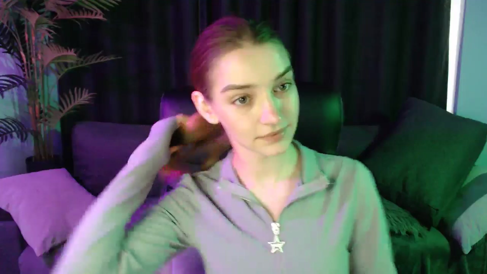 Gallery image thumbnail from LaraMinx's myfreecams stream on, 04/22/2026, 12:28 image 5 of 20
