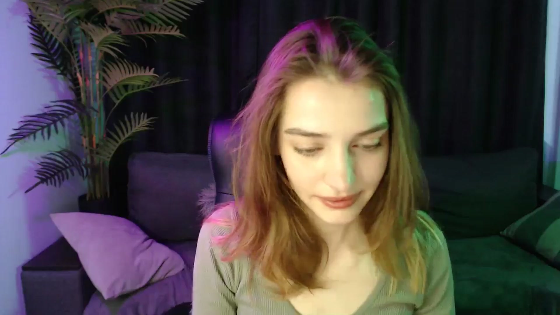 Gallery image thumbnail from LaraMinx's myfreecams stream on, 04/26/2026, 09:04 image 19 of 20
