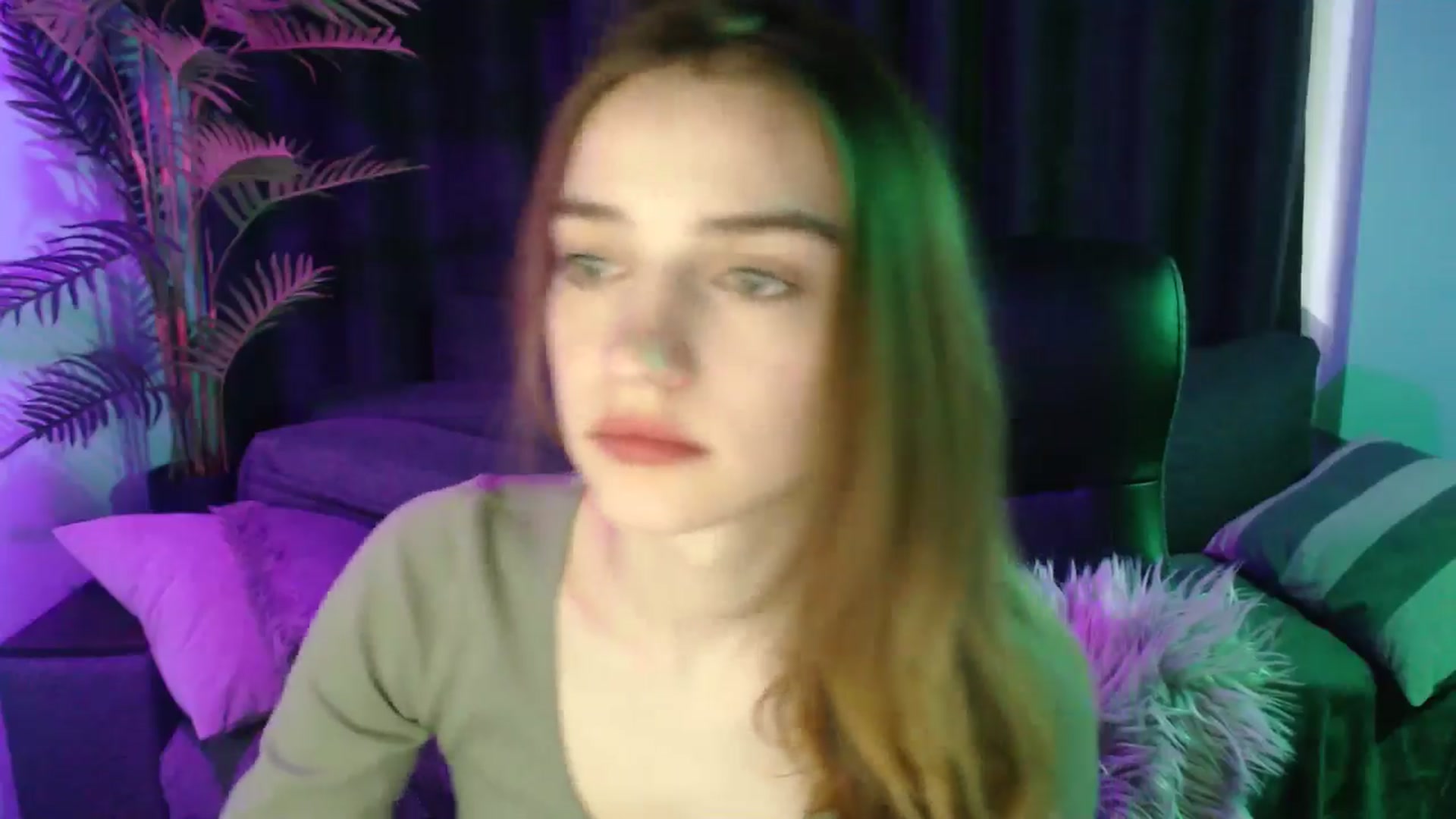 Gallery image thumbnail from LaraMinx's myfreecams stream on, 04/26/2026, 13:06 image 20 of 20