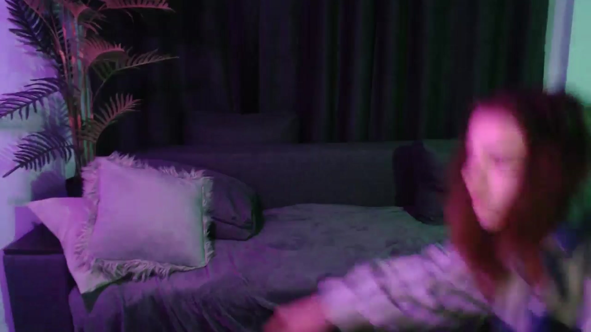 Gallery image thumbnail from LaraMinx's myfreecams stream on, 04/27/2026, 10:26 image 12 of 20
