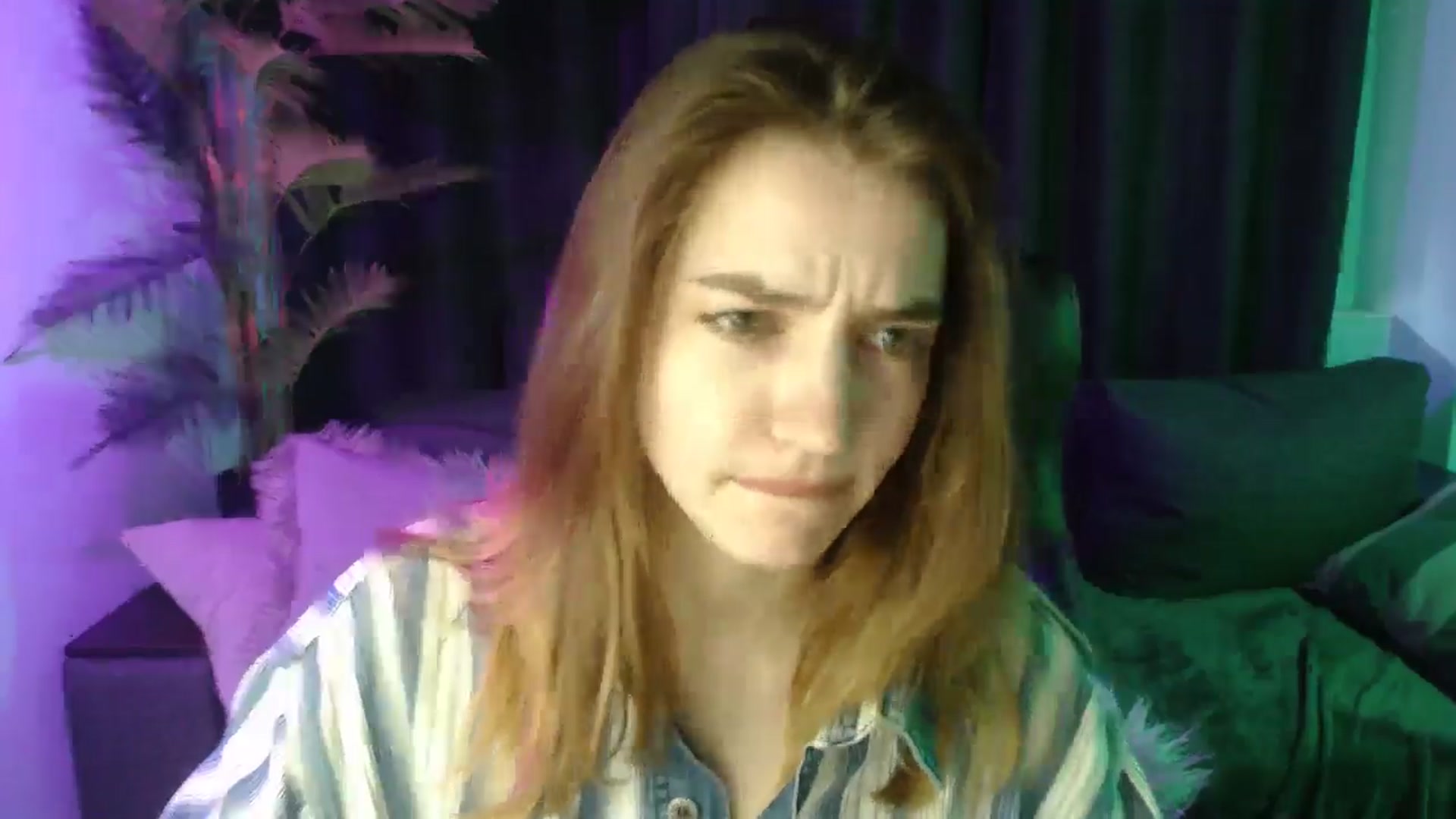 Gallery image thumbnail from LaraMinx's myfreecams stream on, 04/27/2026, 11:35 image 4 of 20
