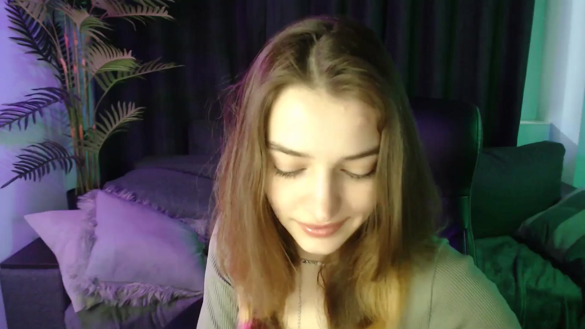 Gallery image thumbnail from LaraMinx's myfreecams stream on, 04/28/2026, 11:16 image 2 of 20