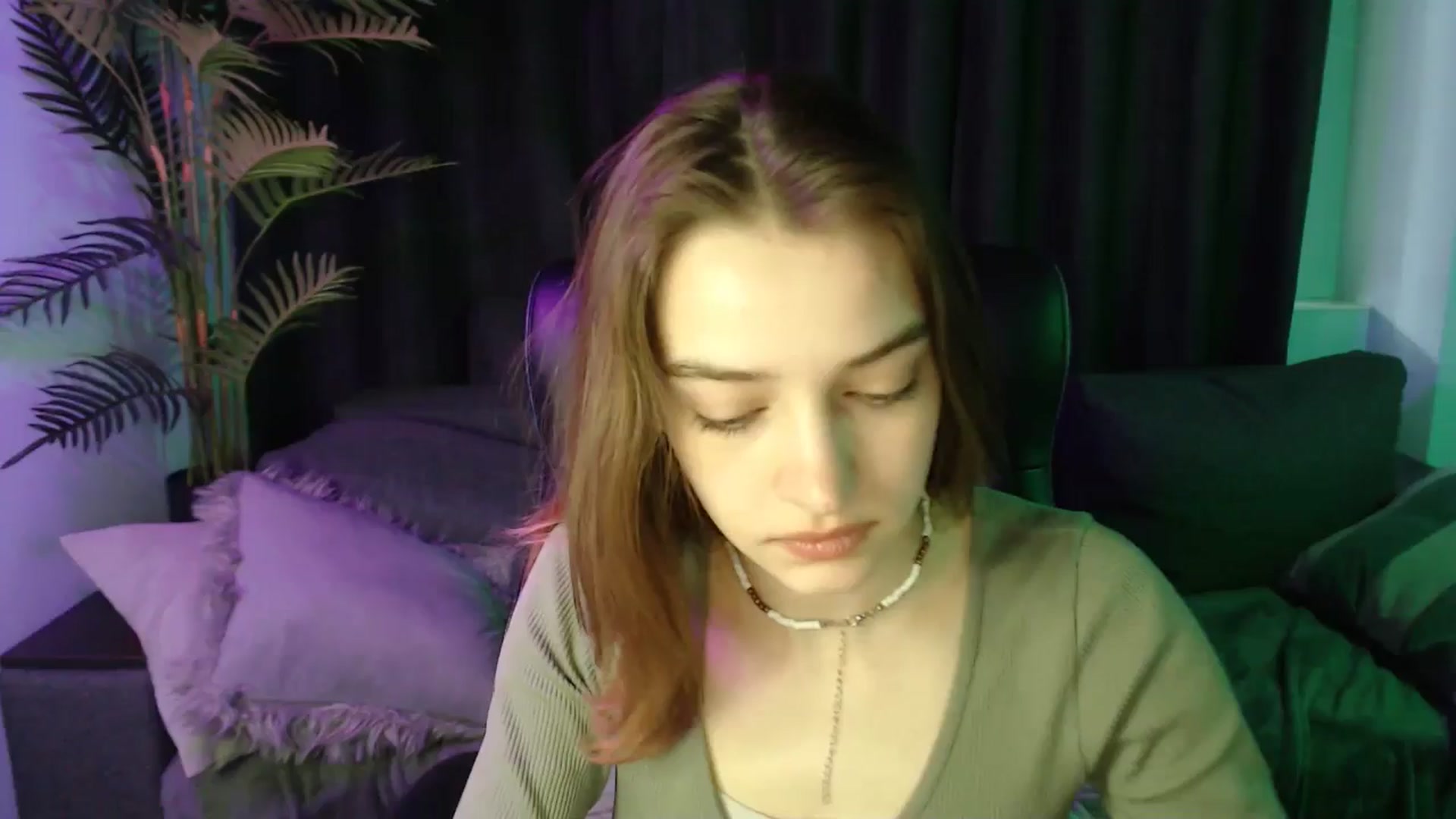 Gallery image thumbnail from LaraMinx's myfreecams stream on, 04/28/2026, 11:16 image 8 of 20