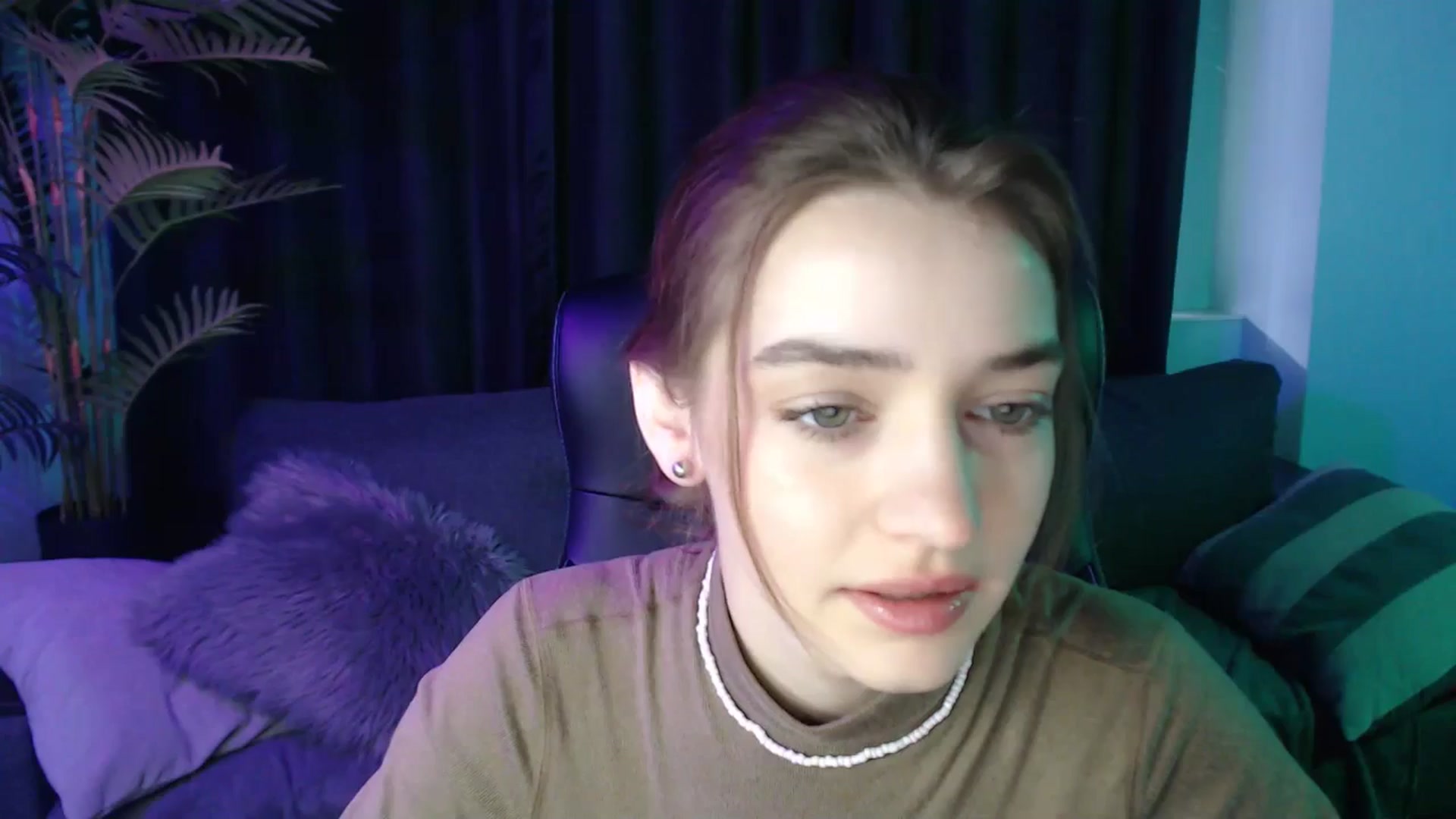 Gallery image thumbnail from LaraMinx's myfreecams stream on, 04/29/2026, 08:55 image 8 of 20