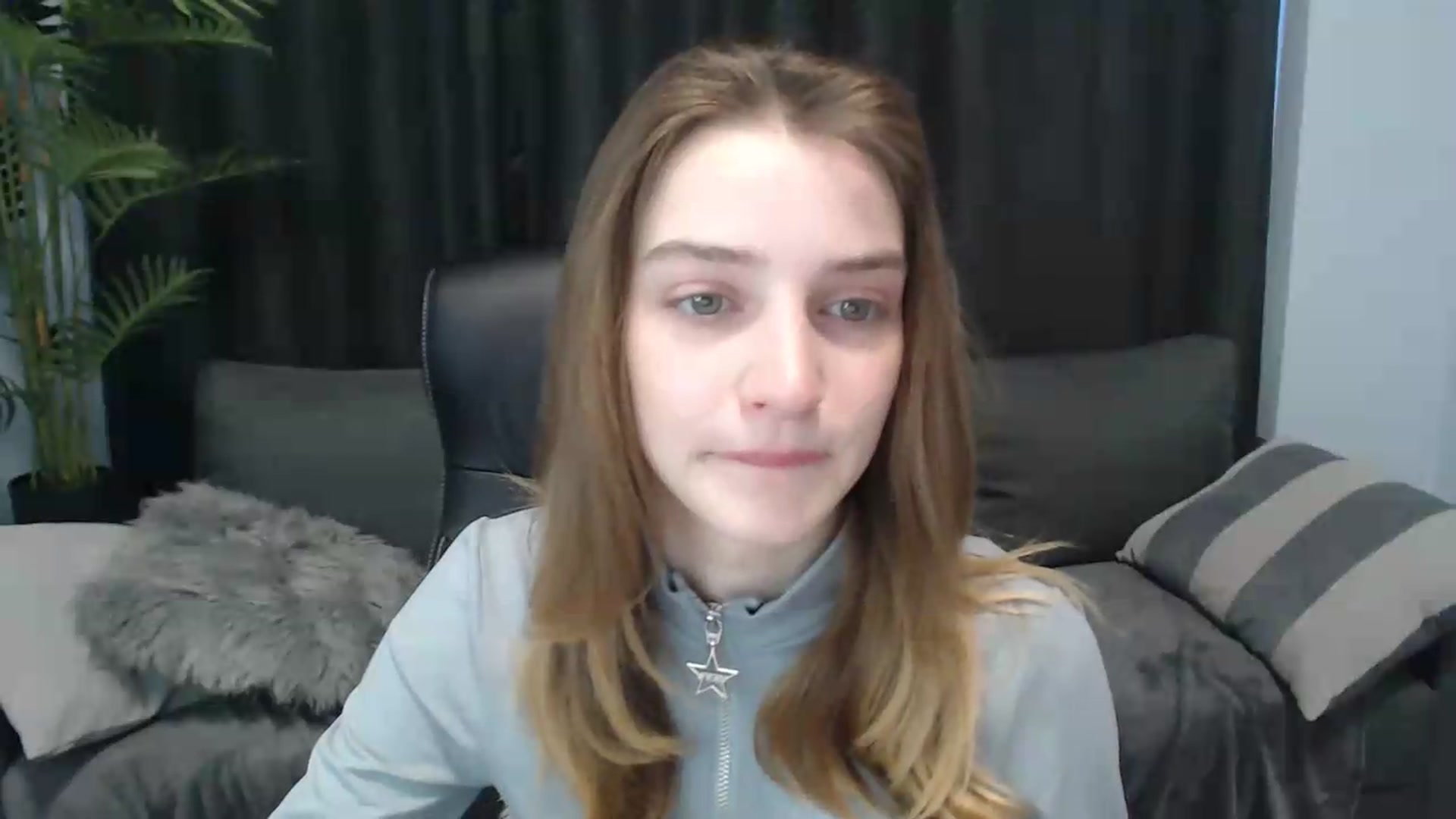 Gallery image thumbnail from LaraMinx's myfreecams stream on, 05/04/2026, 10:24 image 9 of 20