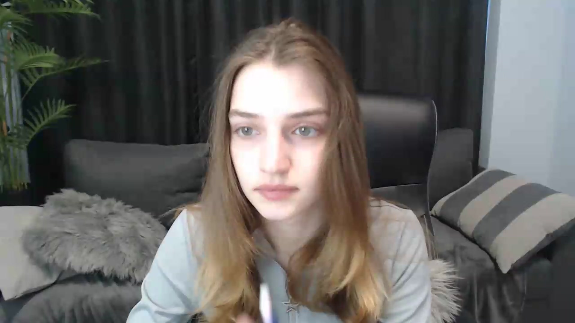 Gallery image thumbnail from LaraMinx's myfreecams stream on, 05/04/2026, 12:35 image 3 of 20