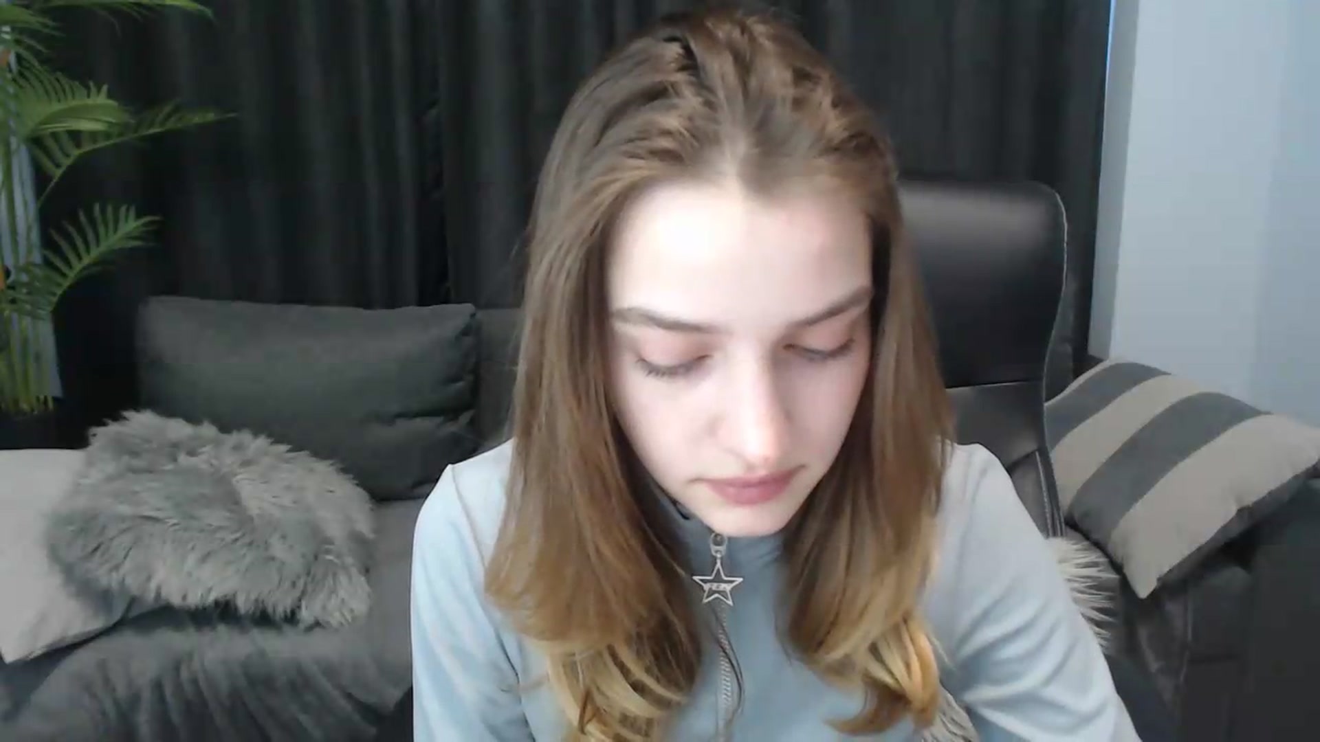 Gallery image thumbnail from LaraMinx's myfreecams stream on, 05/04/2026, 13:07 image 20 of 20