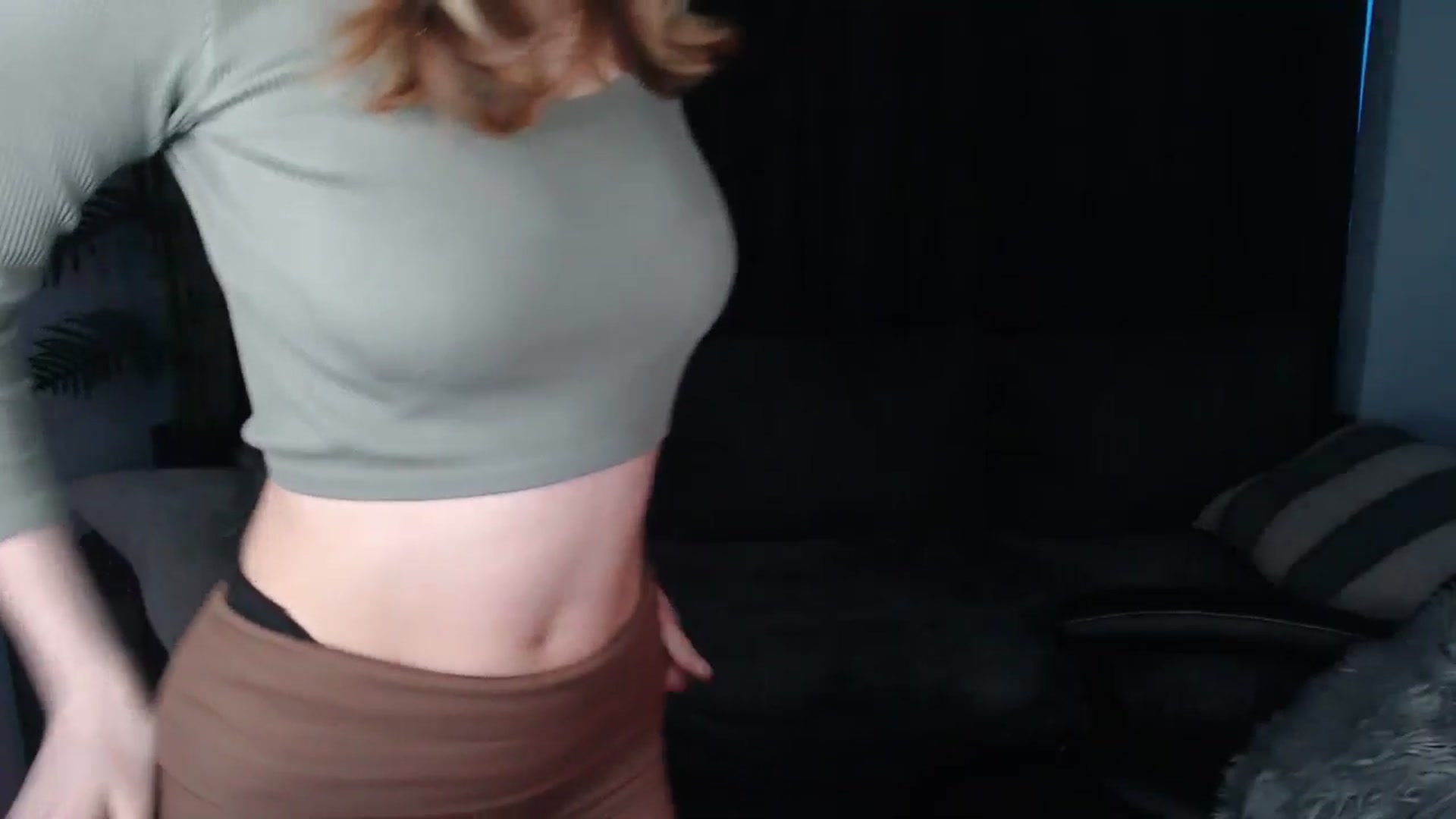 Gallery image thumbnail from LaraMinx's myfreecams stream on, 05/05/2026, 12:27 image 16 of 20