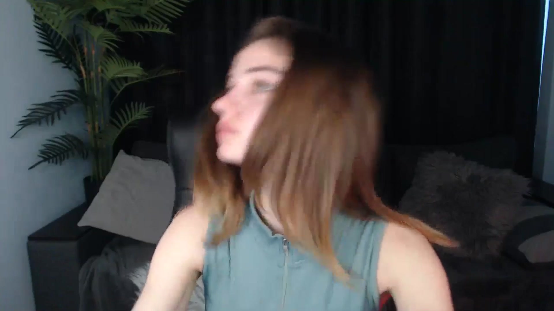Gallery image thumbnail from LaraMinx's myfreecams stream on, 05/09/2026, 08:46 image 5 of 20
