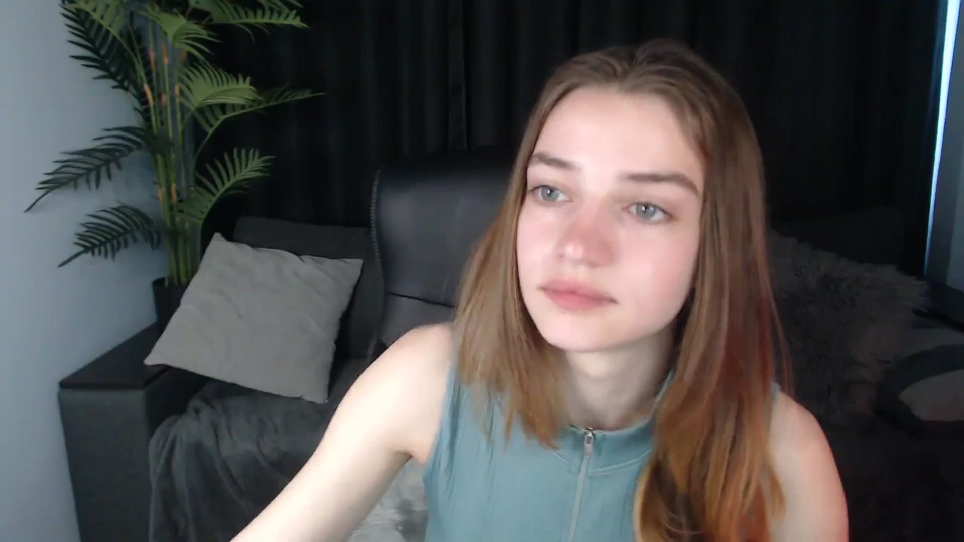Gallery image thumbnail from LaraMinx's myfreecams stream on, 05/09/2026, 10:24 image 18 of 20
