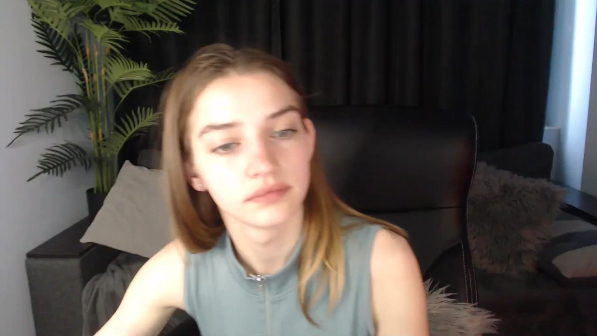 Gallery image thumbnail from LaraMinx's myfreecams stream on, 05/09/2026, 11:26 image 18 of 20
