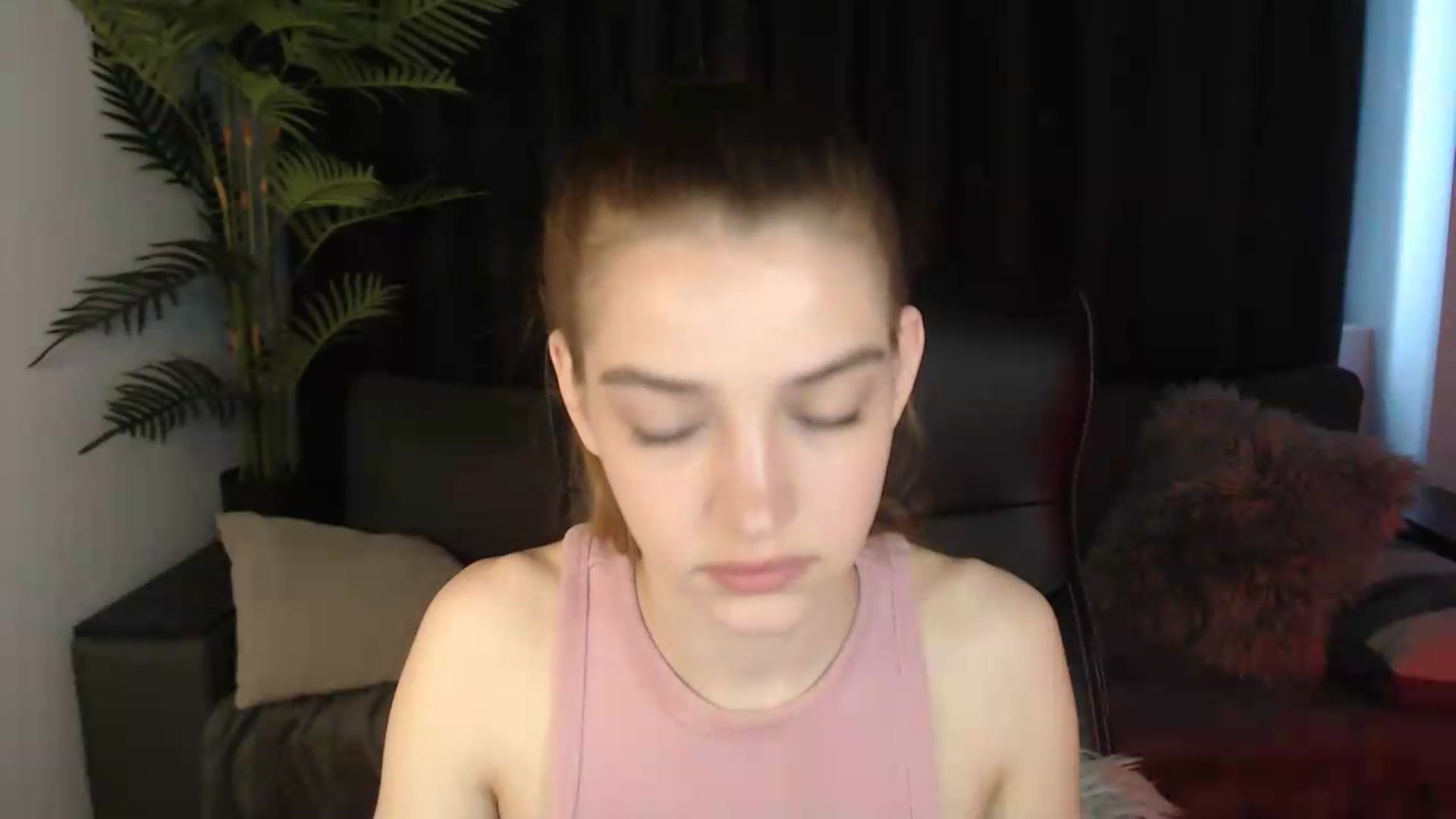 Gallery image thumbnail from LaraMinx's myfreecams stream on, 05/10/2026, 09:50 image 6 of 20