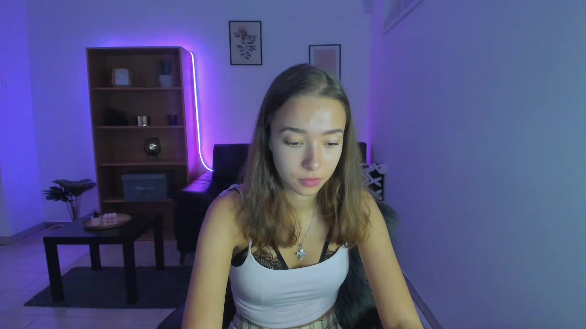 Gallery image thumbnail from Lara_lust18's myfreecams stream on, 02/22/2023, 20:53 image 11 of 20