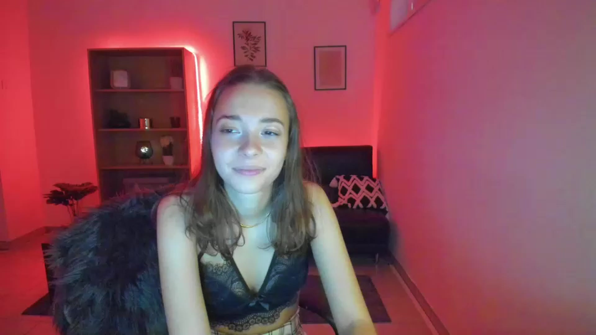 Gallery image thumbnail from Lara_lust18's myfreecams stream on, 02/25/2023, 10:25 image 12 of 20