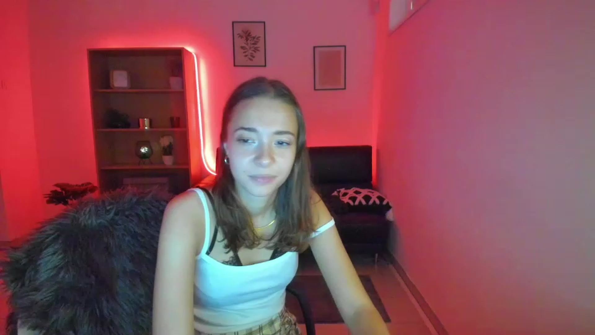 Gallery image thumbnail from Lara_lust18's myfreecams stream on, 02/25/2023, 12:02 image 6 of 20