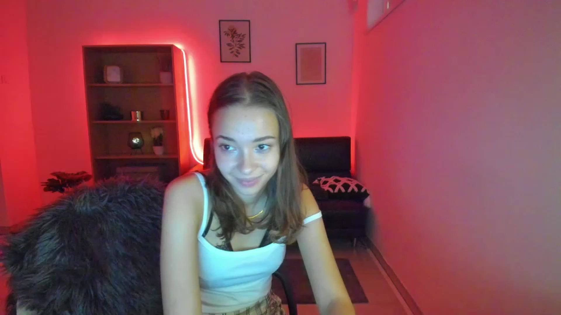 Gallery image thumbnail from Lara_lust18's myfreecams stream on, 02/25/2023, 12:02 image 4 of 20