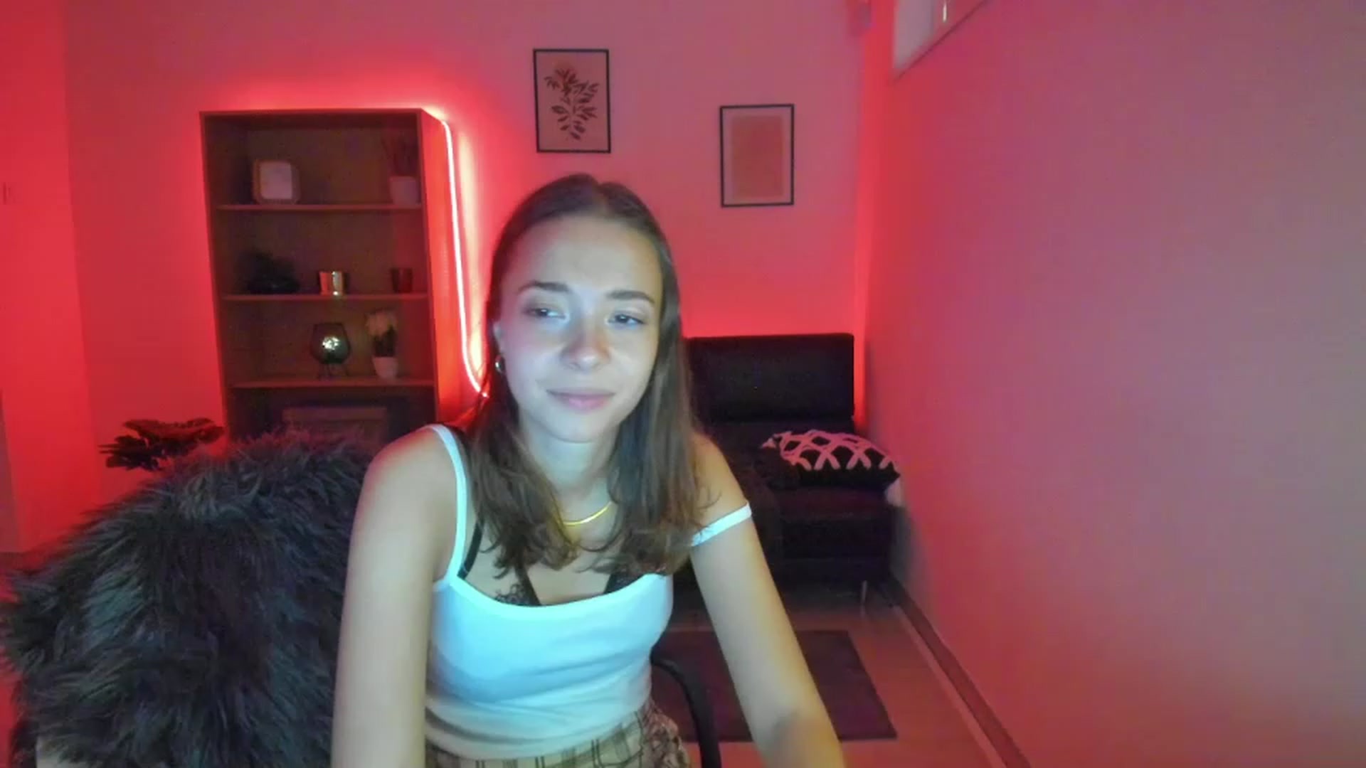 Gallery image thumbnail from Lara_lust18's myfreecams stream on, 02/25/2023, 12:02 image 8 of 20