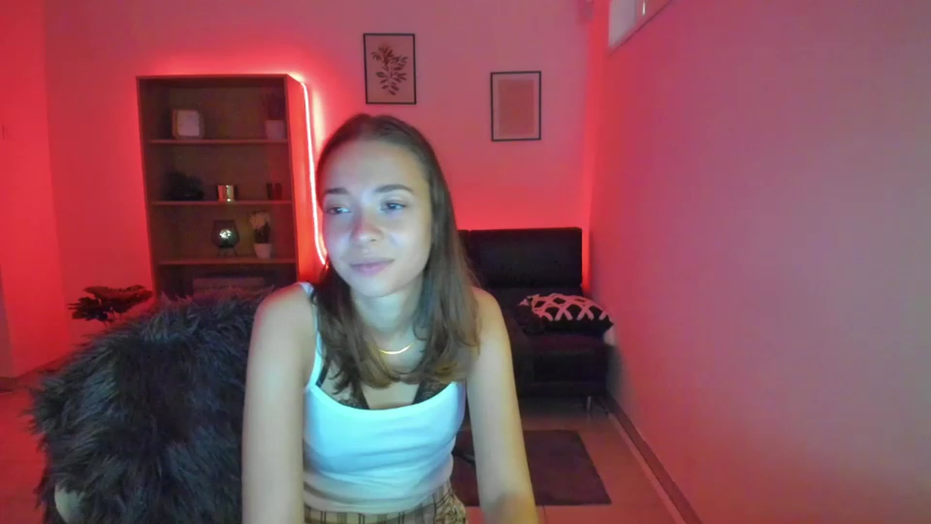 Gallery image thumbnail from Lara_lust18's myfreecams stream on, 02/25/2023, 12:02 image 10 of 20