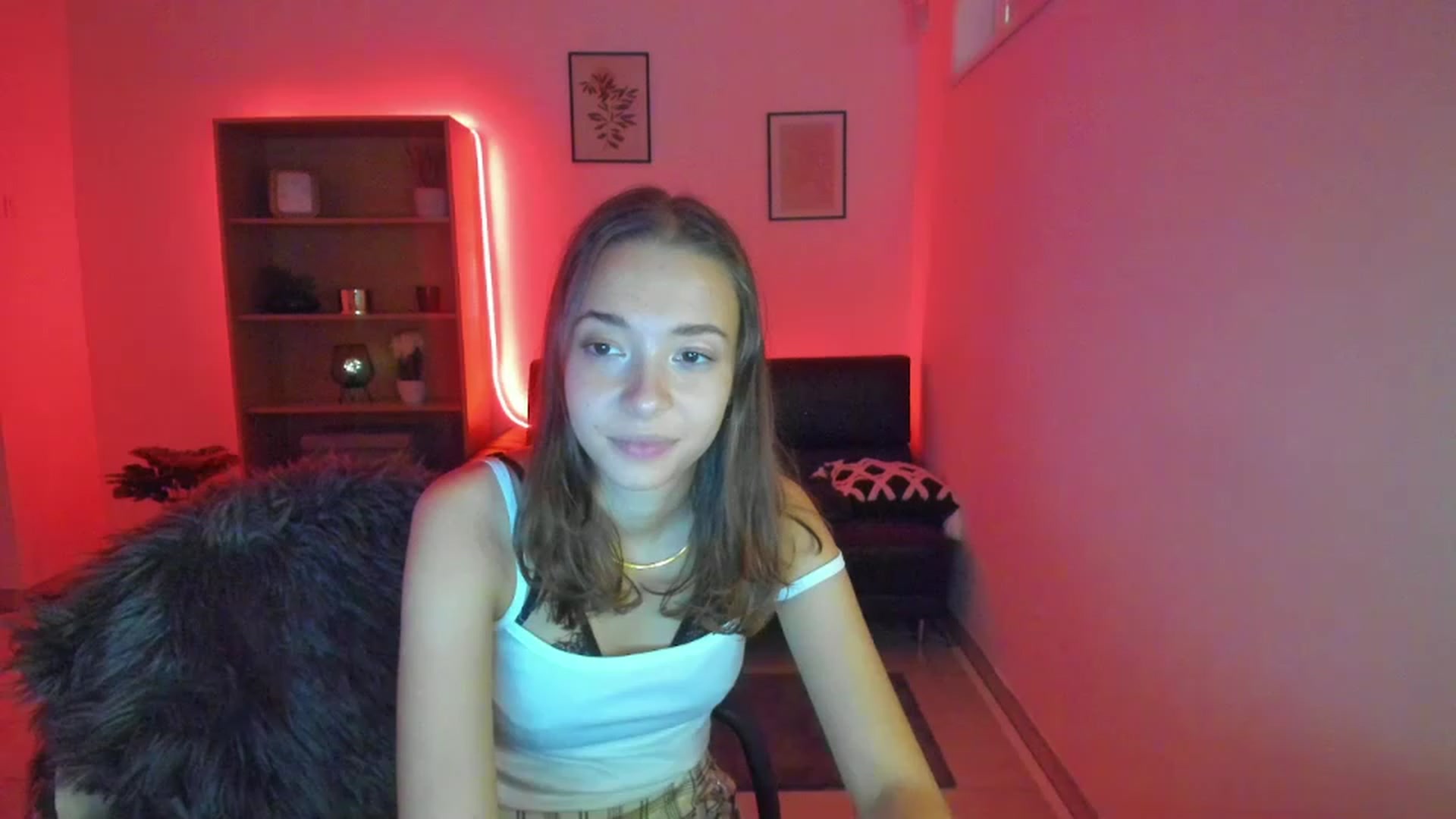 Gallery image thumbnail from Lara_lust18's myfreecams stream on, 02/25/2023, 12:02 image 1 of 20