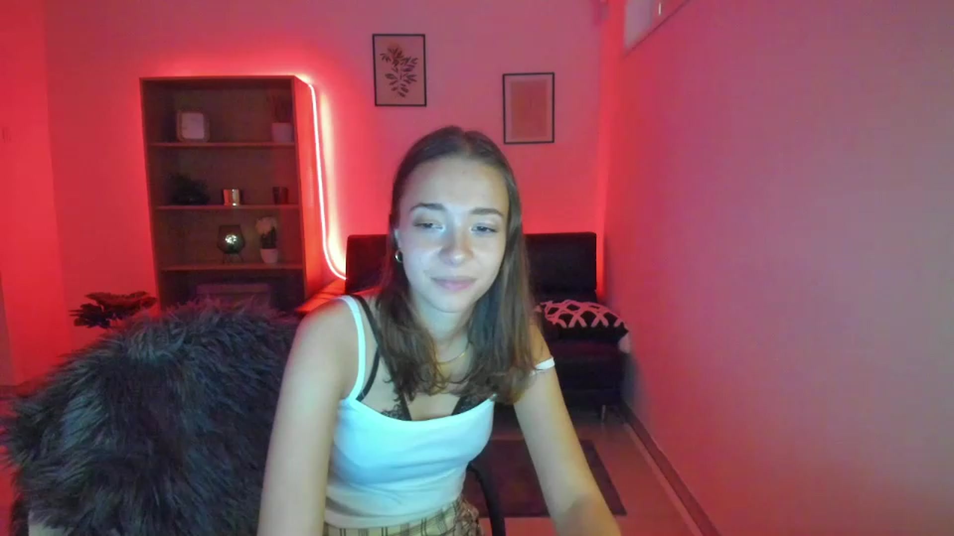 Gallery image thumbnail from Lara_lust18's myfreecams stream on, 02/25/2023, 12:02 image 5 of 20