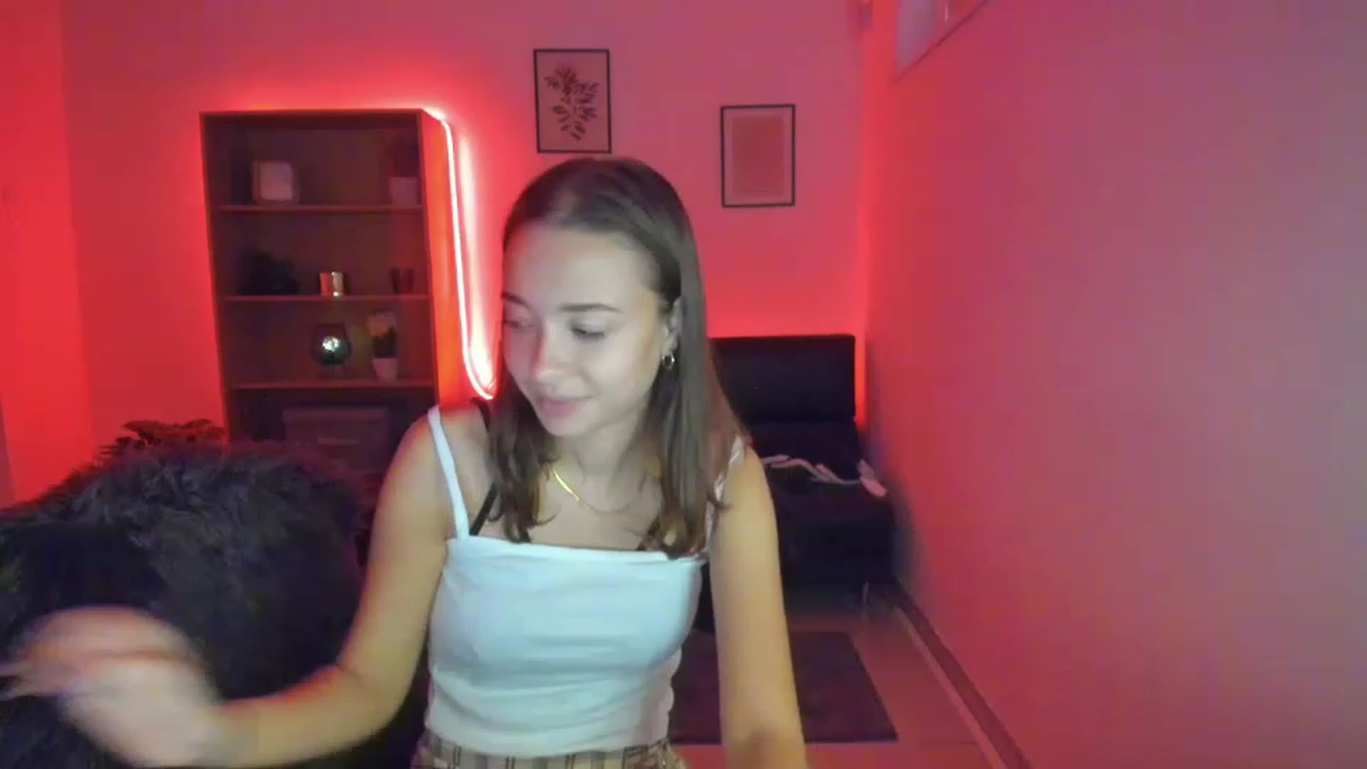 Gallery image thumbnail from Lara_lust18's myfreecams stream on, 02/25/2023, 13:47 image 4 of 20
