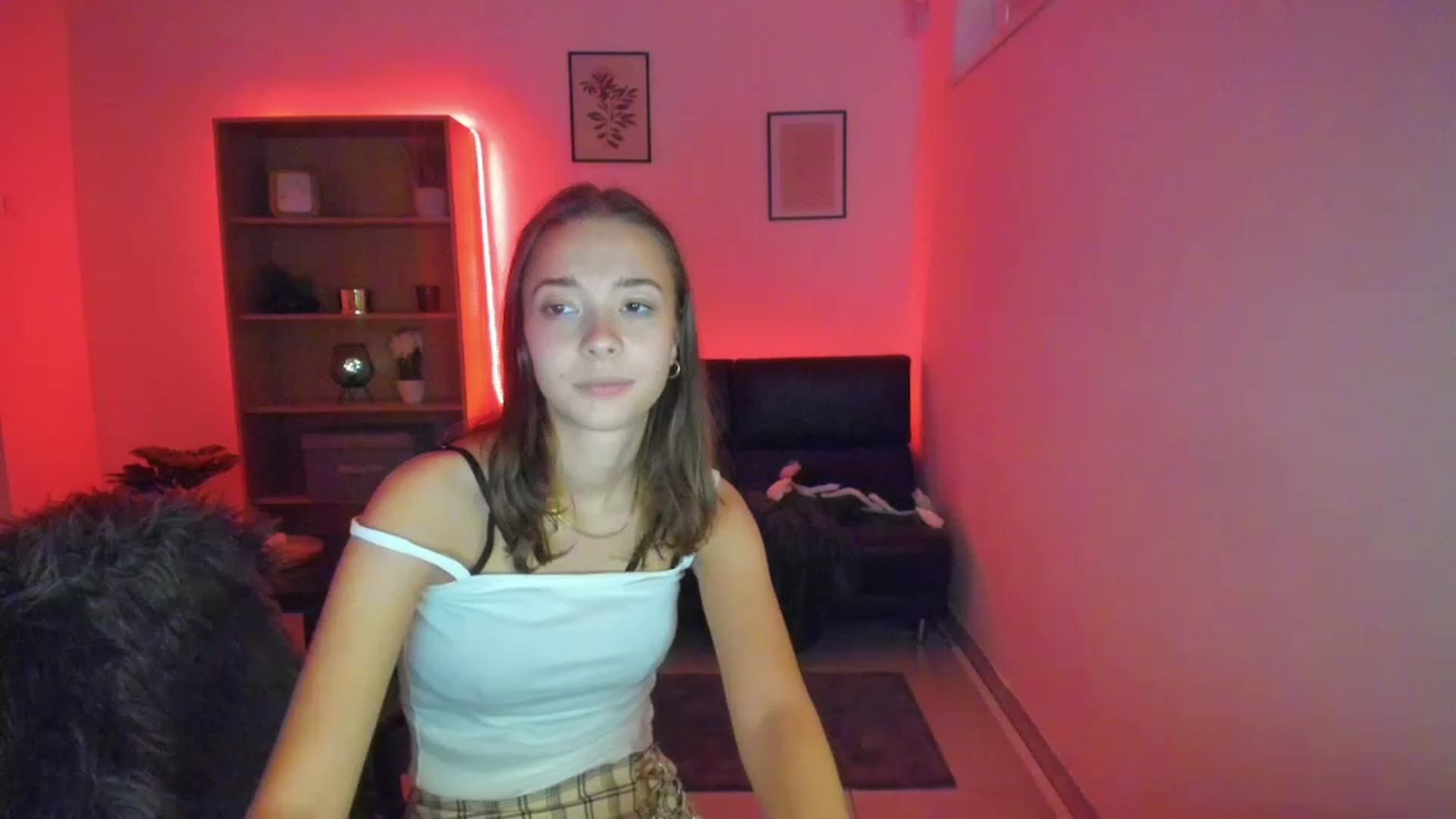 Gallery image thumbnail from Lara_lust18's myfreecams stream on, 02/25/2023, 13:47 image 20 of 20