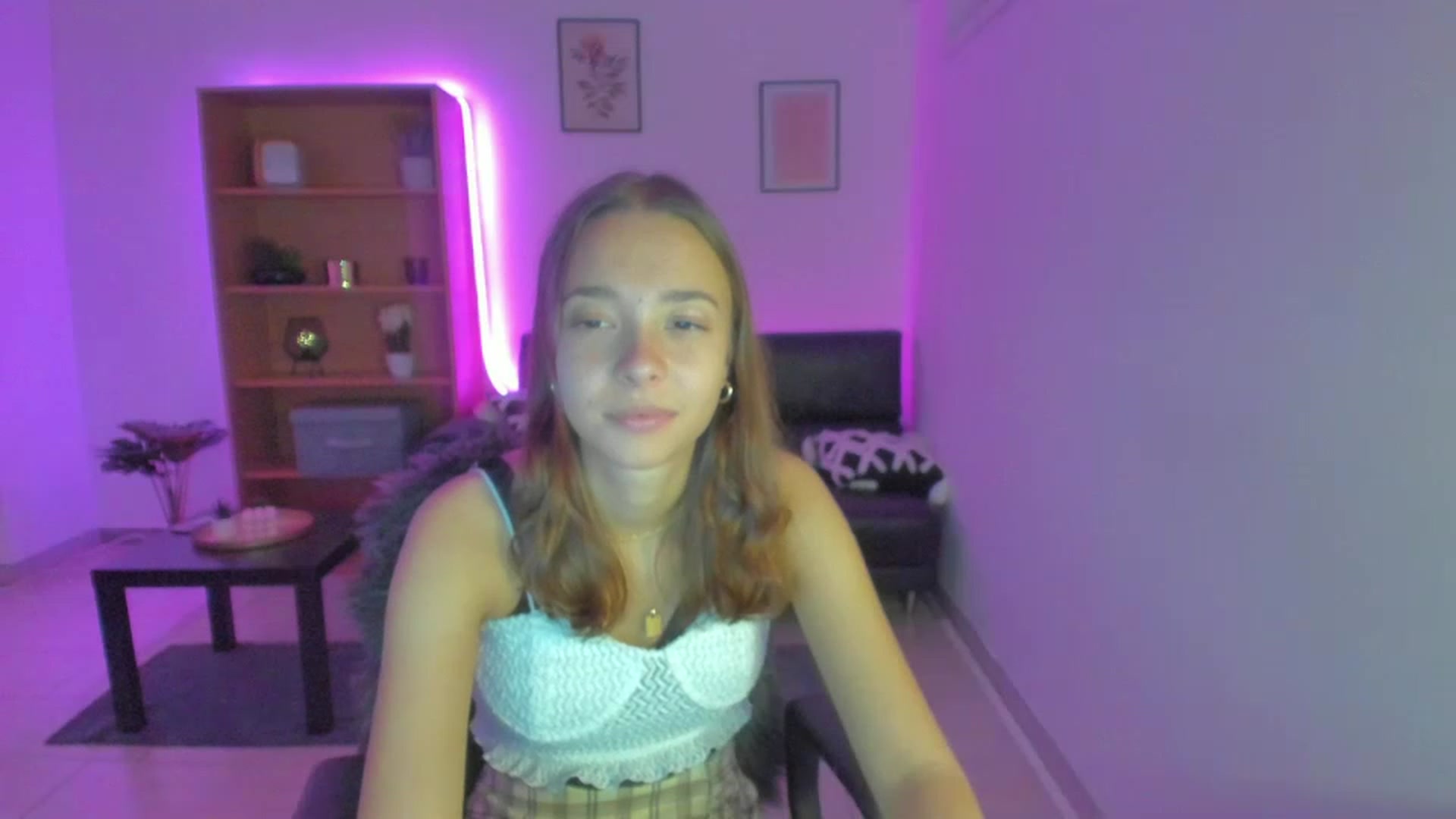 Gallery image thumbnail from Lara_lust18's myfreecams stream on, 03/02/2023, 19:56 image 12 of 20