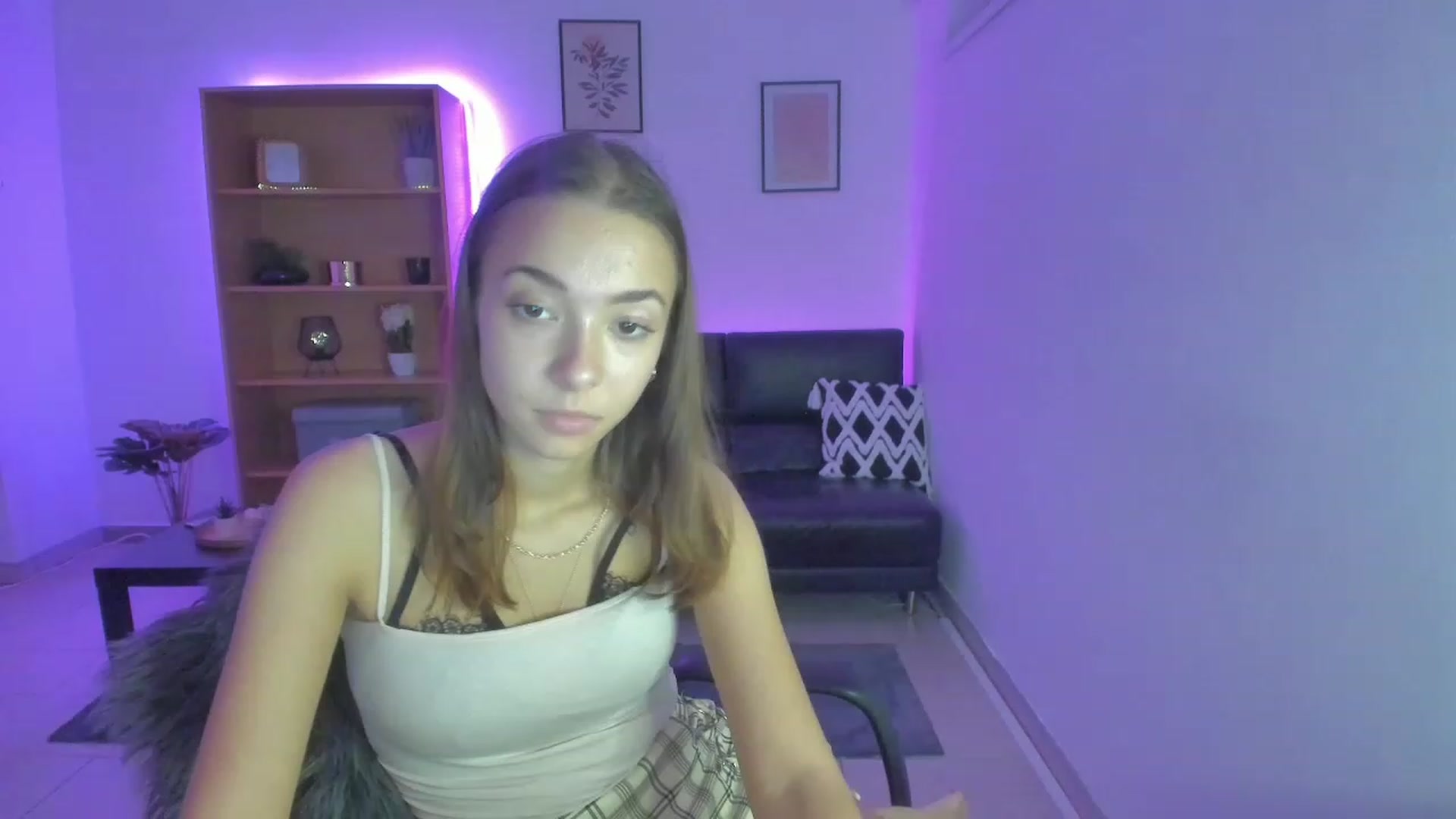 Gallery image thumbnail from Lara_lust18's myfreecams stream on, 03/04/2023, 18:54 image 19 of 20
