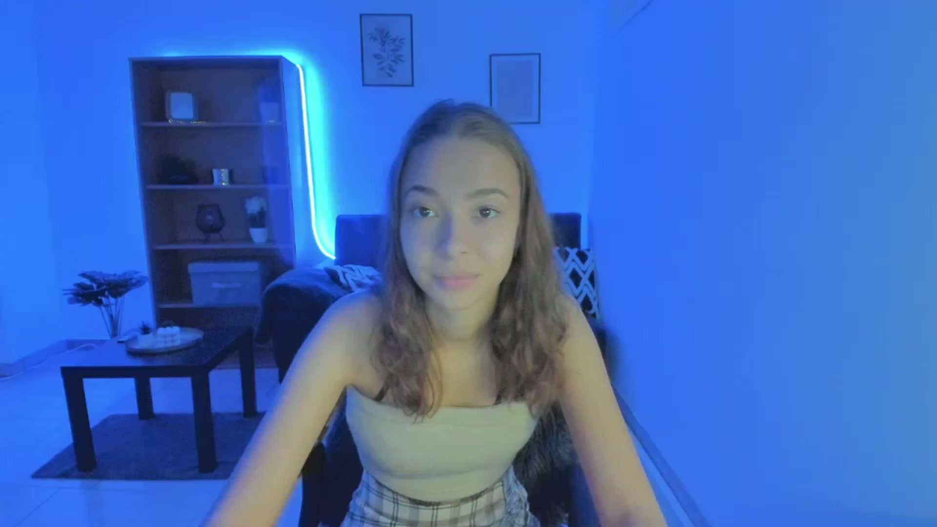Gallery image thumbnail from Lara_lust18's myfreecams stream on, 03/05/2023, 15:06 image 3 of 20