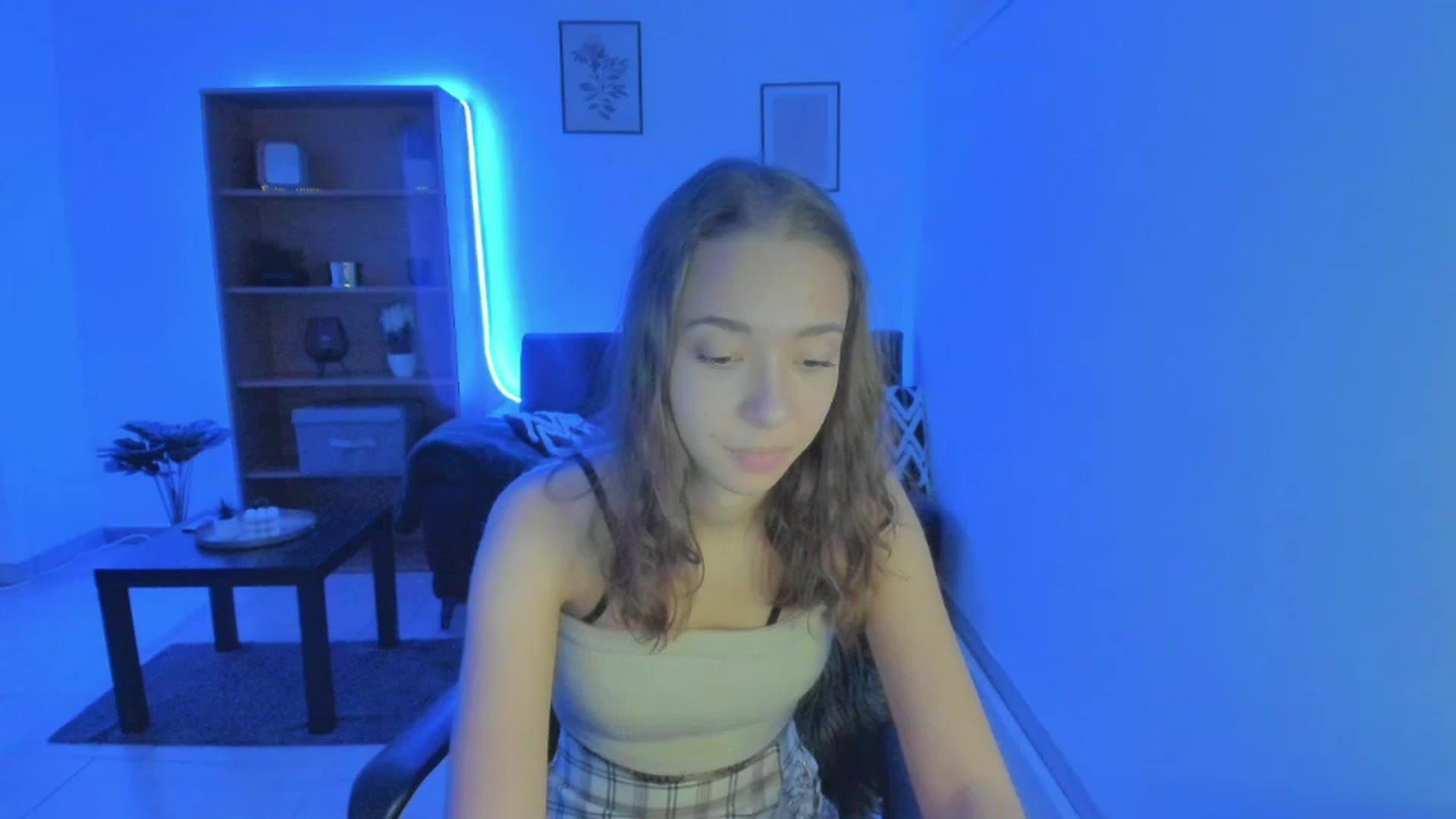 Gallery image thumbnail from Lara_lust18's myfreecams stream on, 03/05/2023, 15:06 image 11 of 20