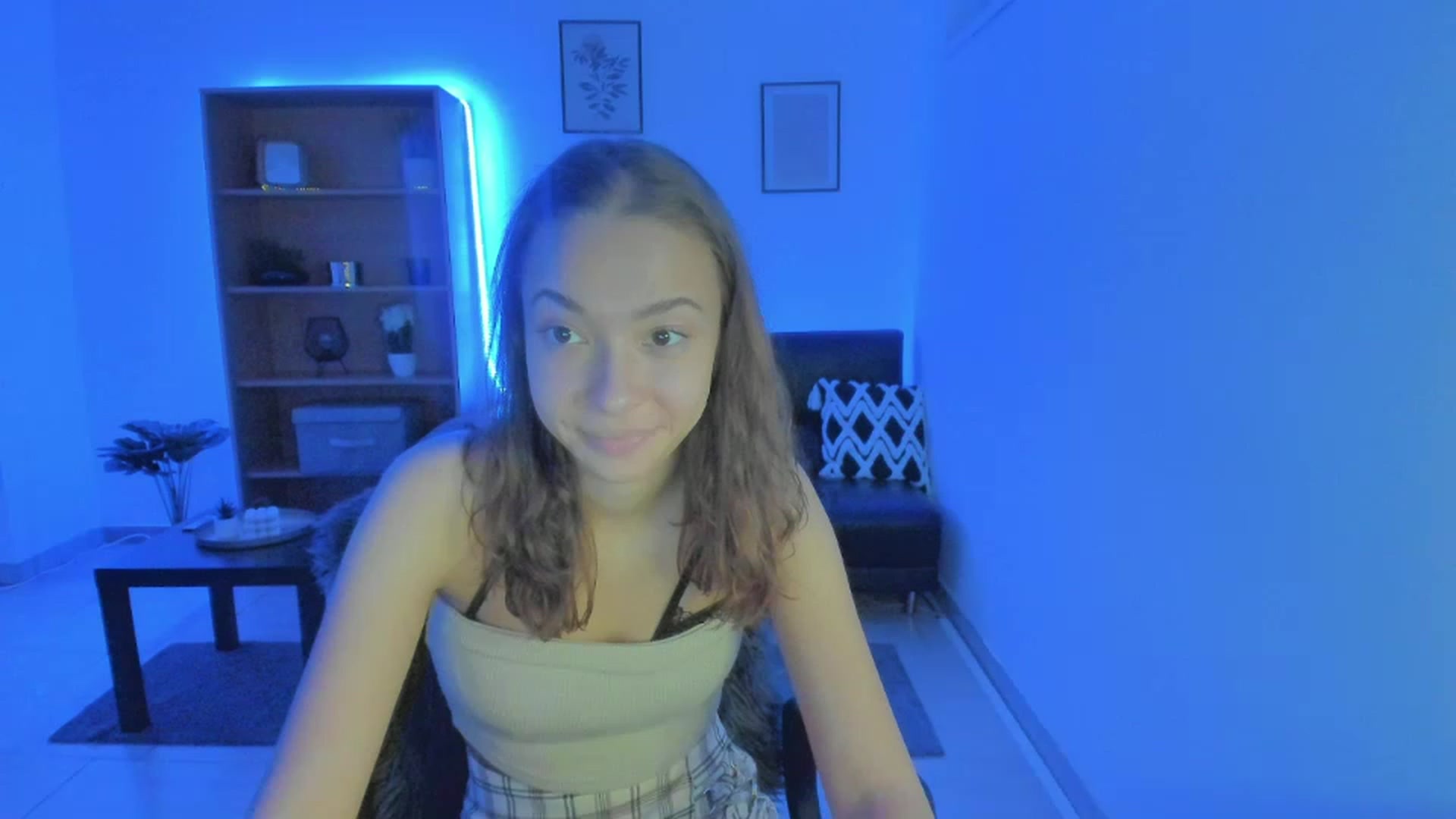 Gallery image thumbnail from Lara_lust18's myfreecams stream on, 03/05/2023, 16:27 image 1 of 20