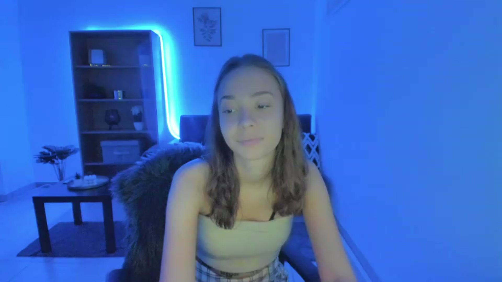 Gallery image thumbnail from Lara_lust18's myfreecams stream on, 03/05/2023, 19:08 image 12 of 20