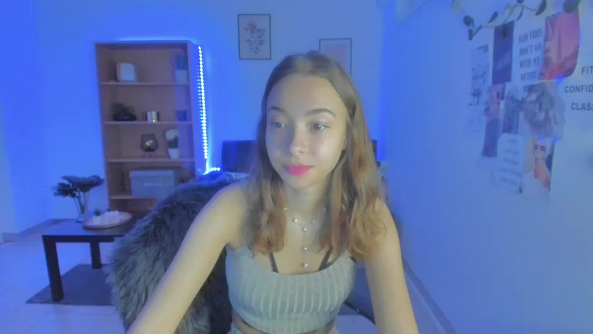 Gallery image thumbnail from Lara_lust18's myfreecams stream on, 03/12/2023, 16:00 image 5 of 20