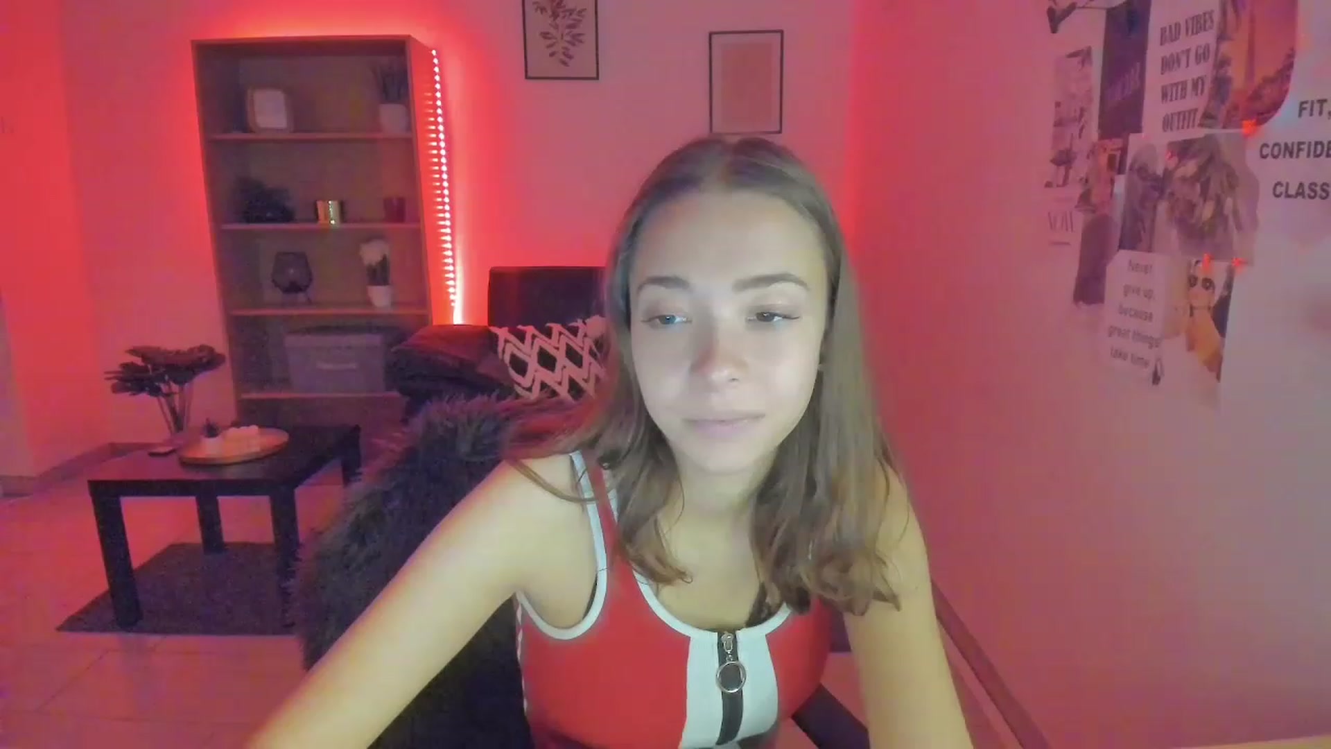 Gallery image thumbnail from Lara_lust18's myfreecams stream on, 03/15/2023, 11:39 image 1 of 20