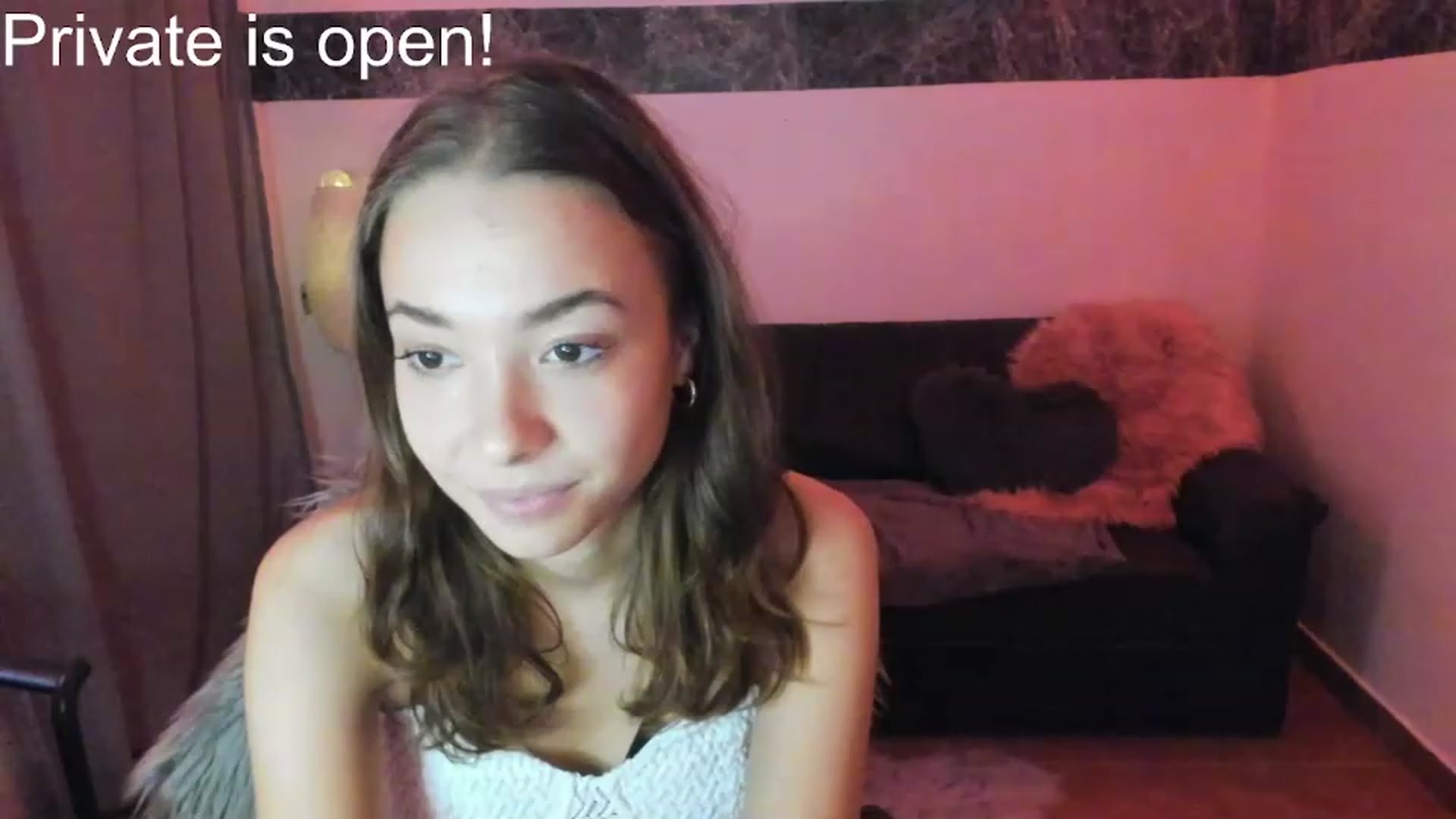 Gallery image thumbnail from Lara_lust18's myfreecams stream on, 03/27/2023, 15:07 image 6 of 20