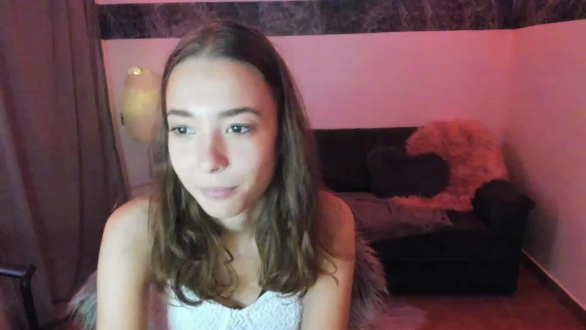 Gallery image thumbnail from Lara_lust18's myfreecams stream on, 03/27/2023, 15:07 image 1 of 20