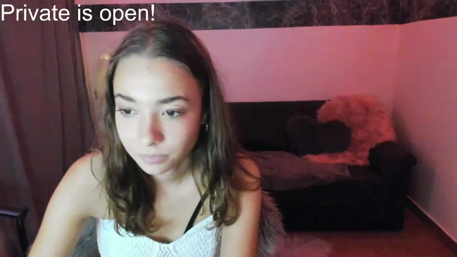 Gallery image thumbnail from Lara_lust18's myfreecams stream on, 03/27/2023, 15:07 image 9 of 20
