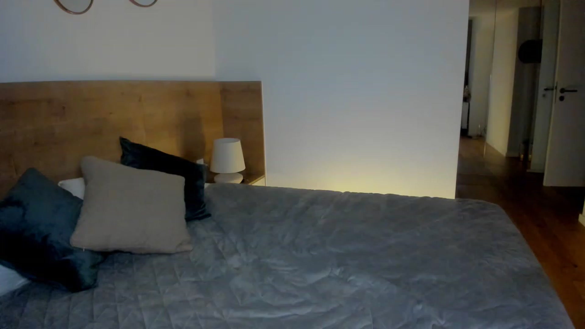 Gallery image thumbnail from Lara_xo's myfreecams stream on, 12/07/2022, 22:20 image 11 of 20