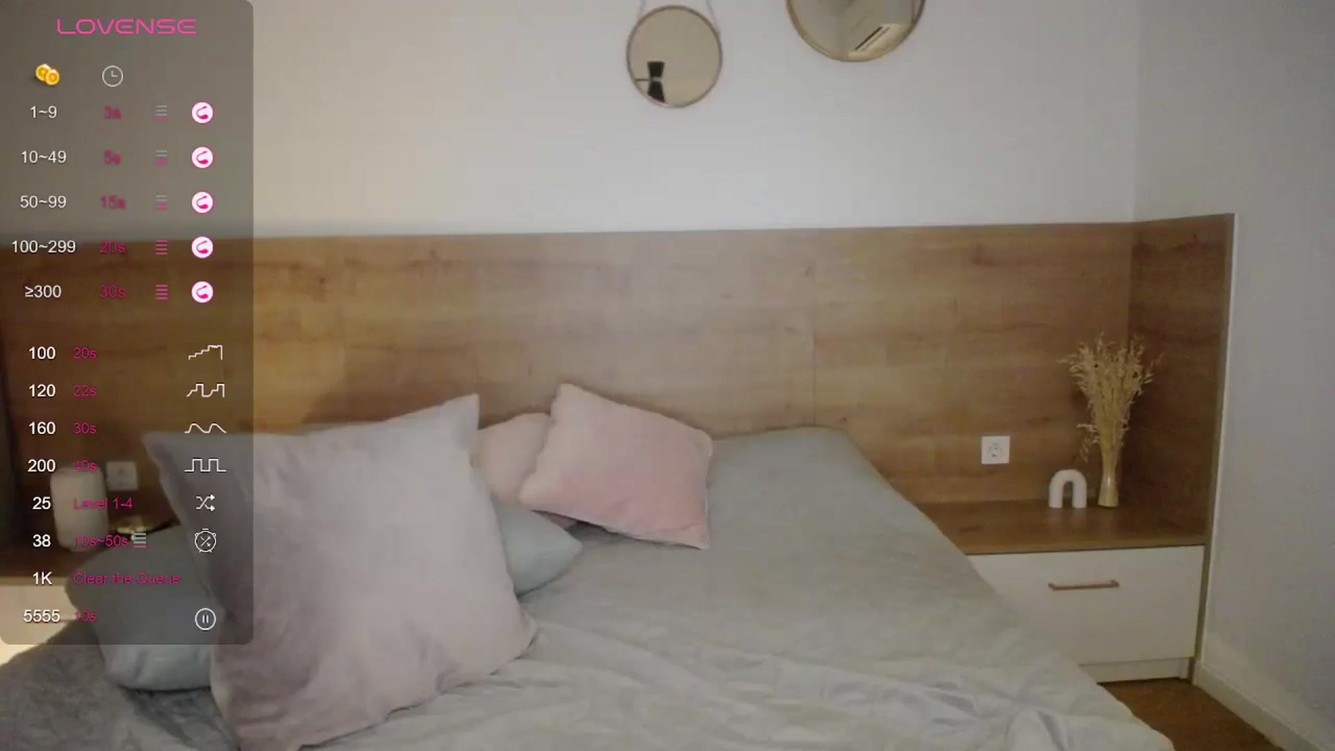 Gallery image thumbnail from Lara_xo's myfreecams stream on, 11/14/2023, 18:58 image 4 of 20