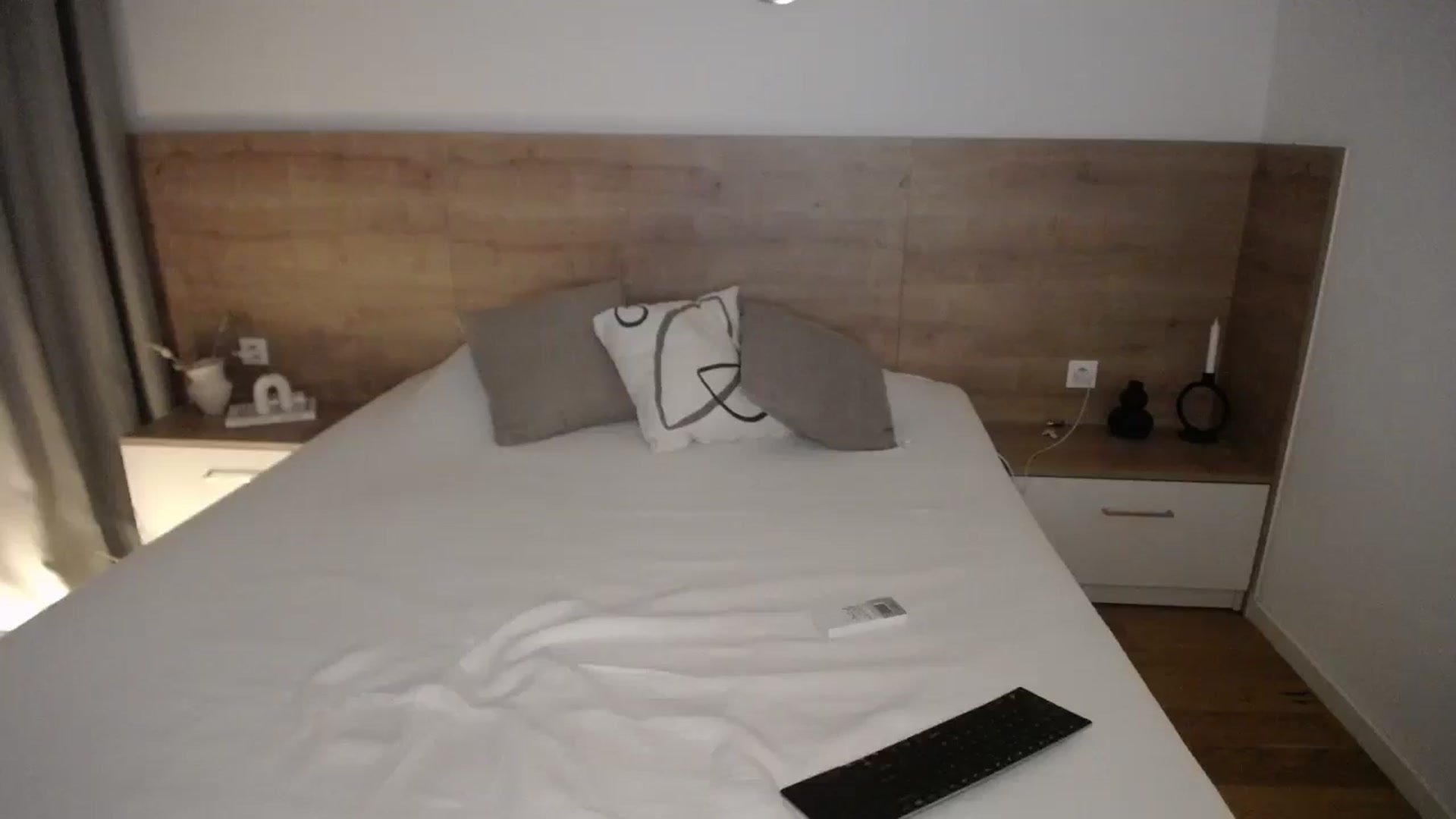 Gallery image thumbnail from Lara_xo's myfreecams stream on, 06/12/2024, 18:46 image 19 of 20