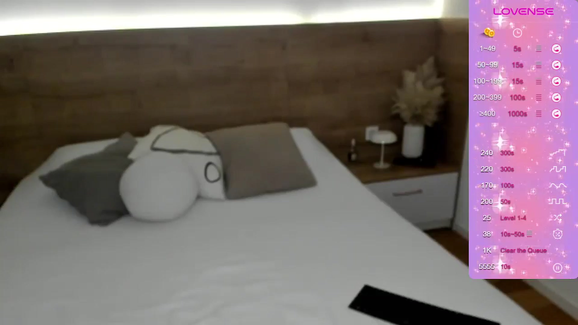 Gallery image thumbnail from Lara_xo's myfreecams stream on, 07/18/2024, 17:40 image 17 of 20