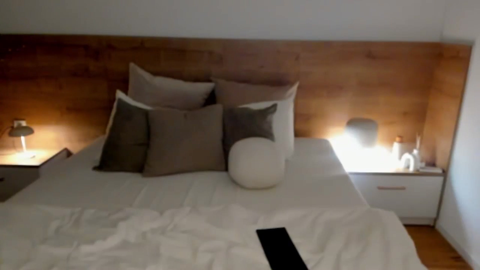Gallery image thumbnail from Lara_xo's myfreecams stream on, 02/03/2025, 21:11 image 20 of 20